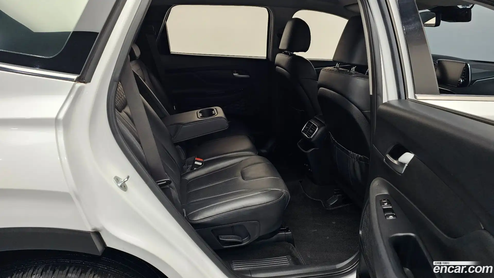 Santafe Hyundai 2018.7-OPTION-015