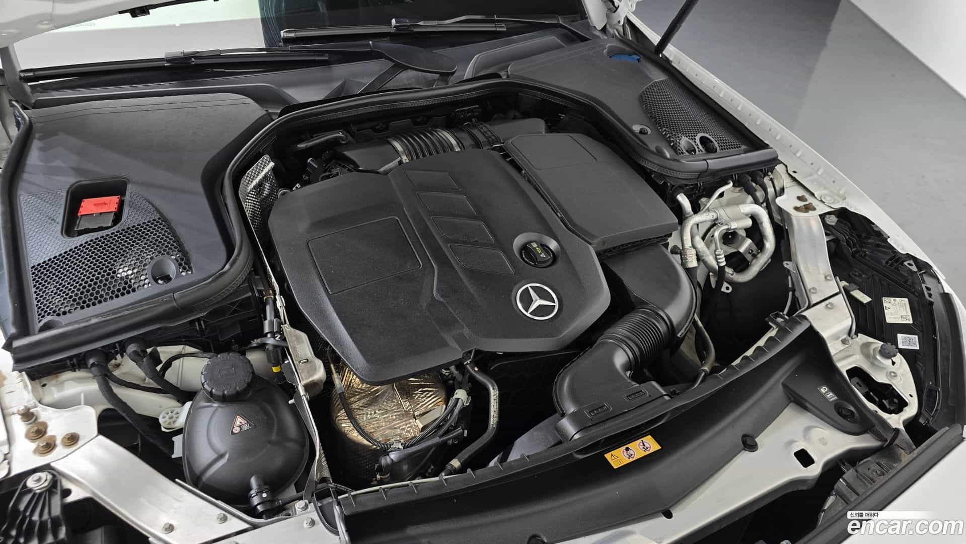 E-Class Mercedes-Benz 2020.10-OUTER-006