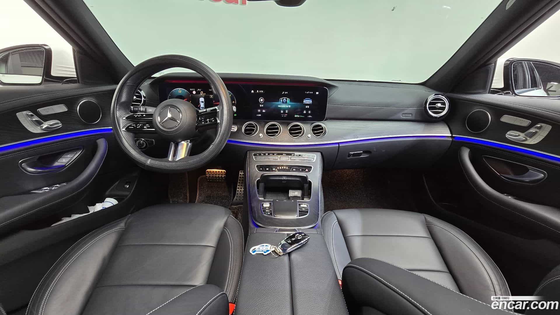 E-Class Mercedes-Benz 2020.10-INNER-007