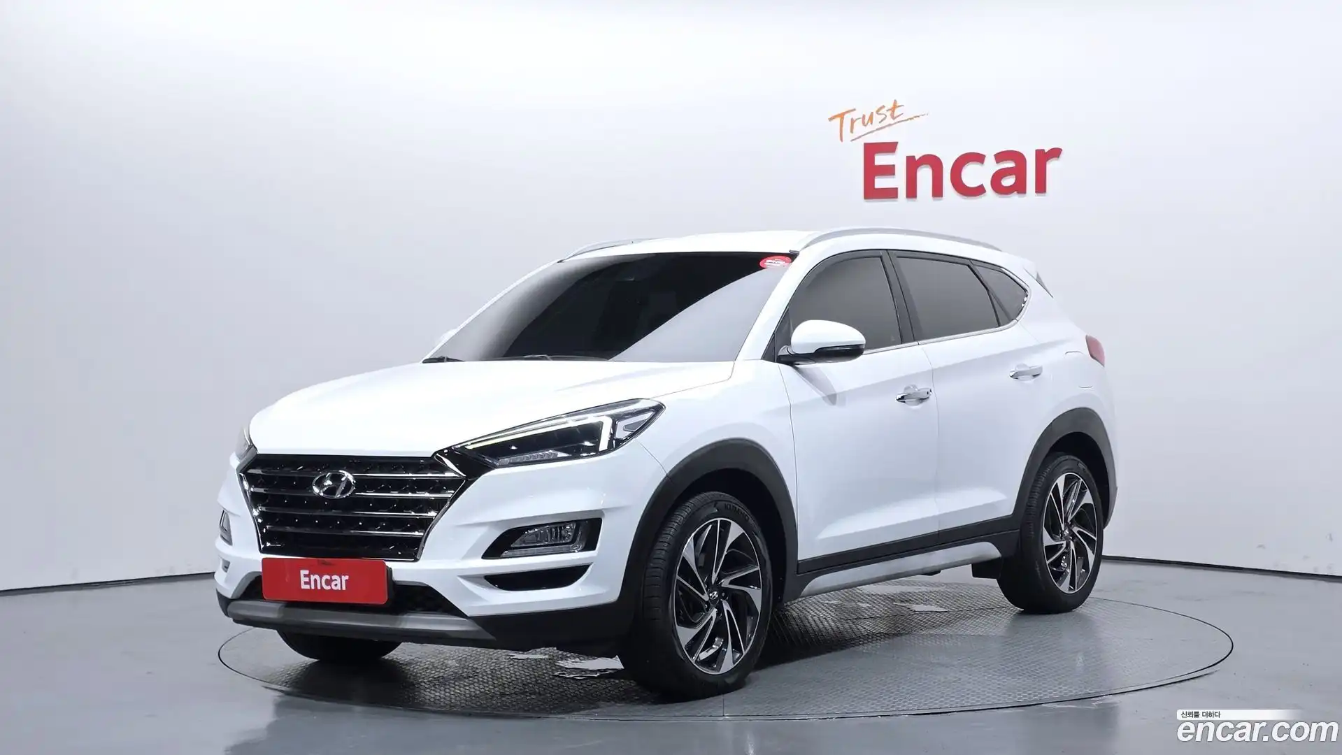 Tucson Hyundai 2018.9-OUTER-001