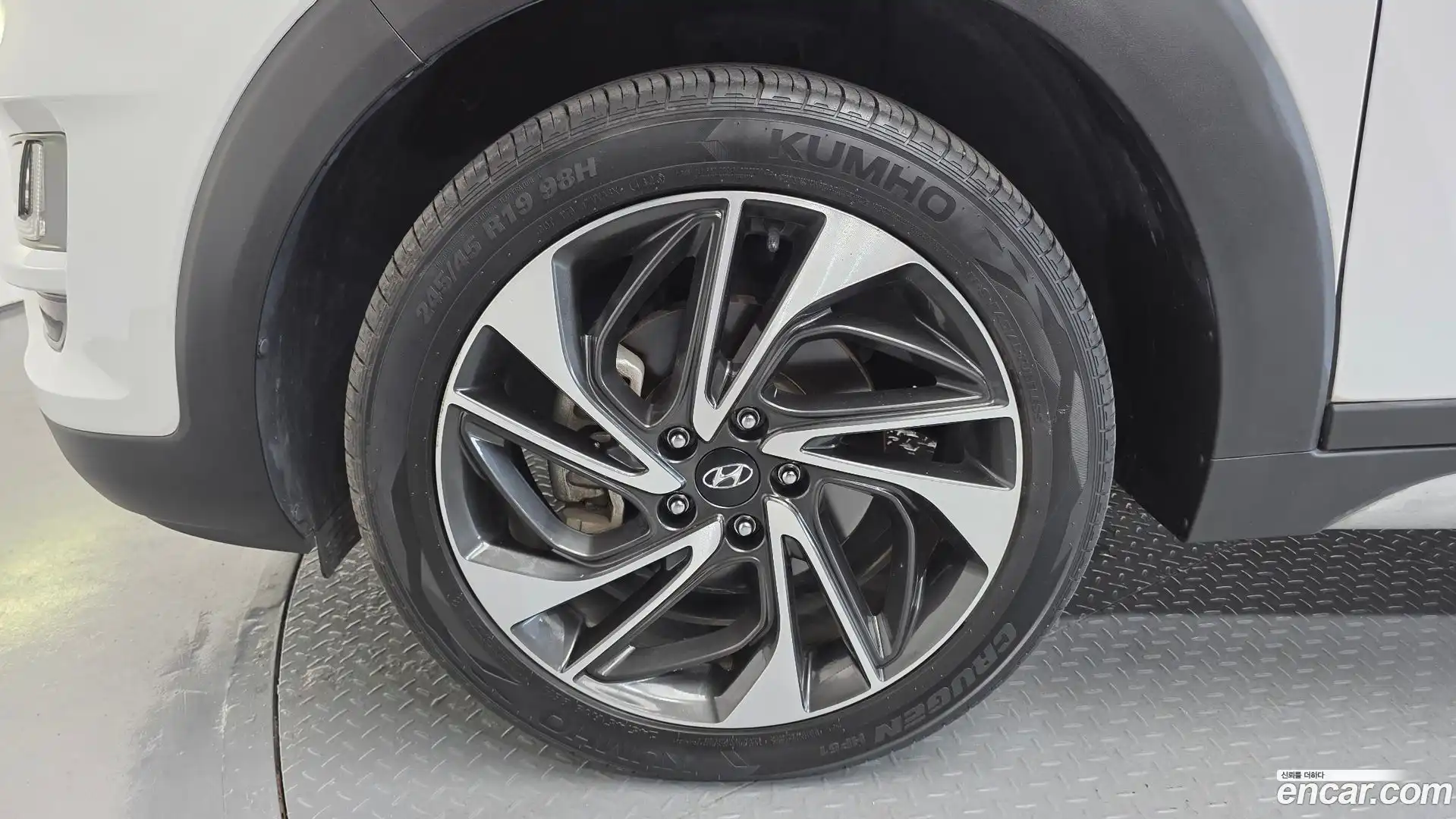 Tucson Hyundai 2018.9-OUTER-005