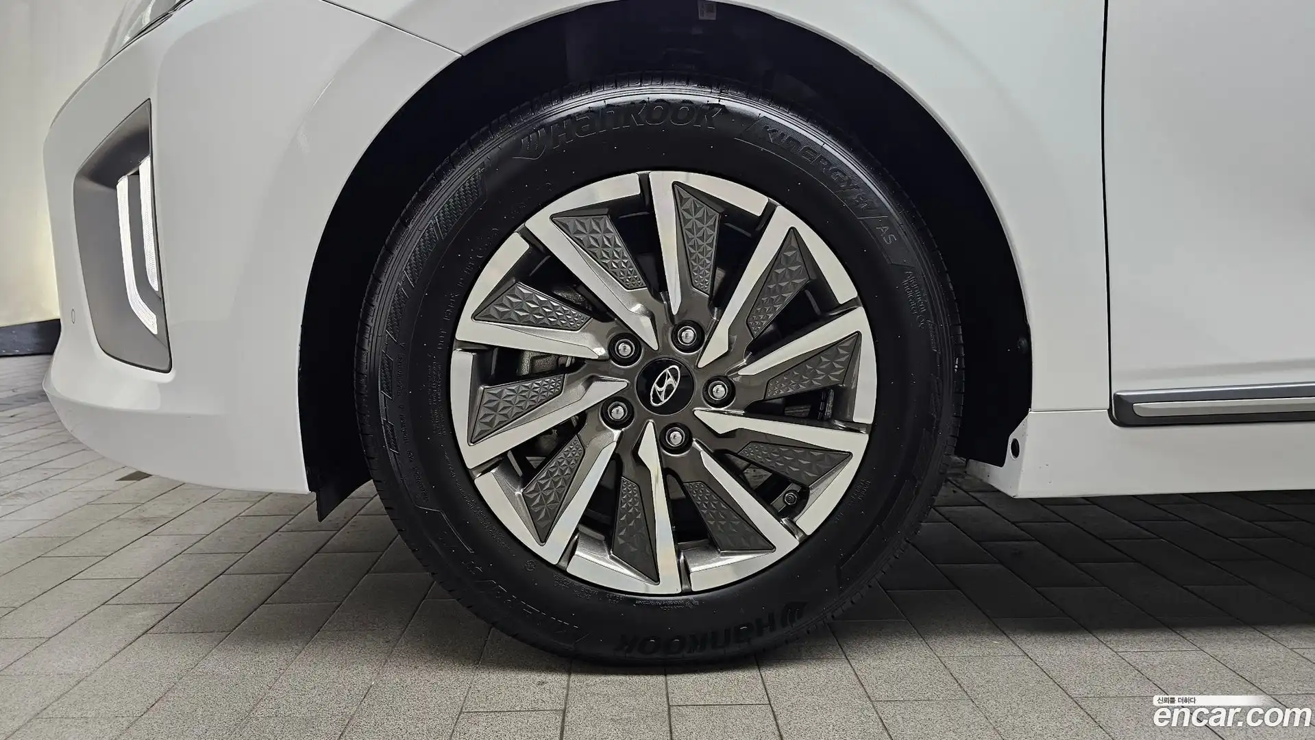 Ioniq Hyundai 2020.5-OUTER-005