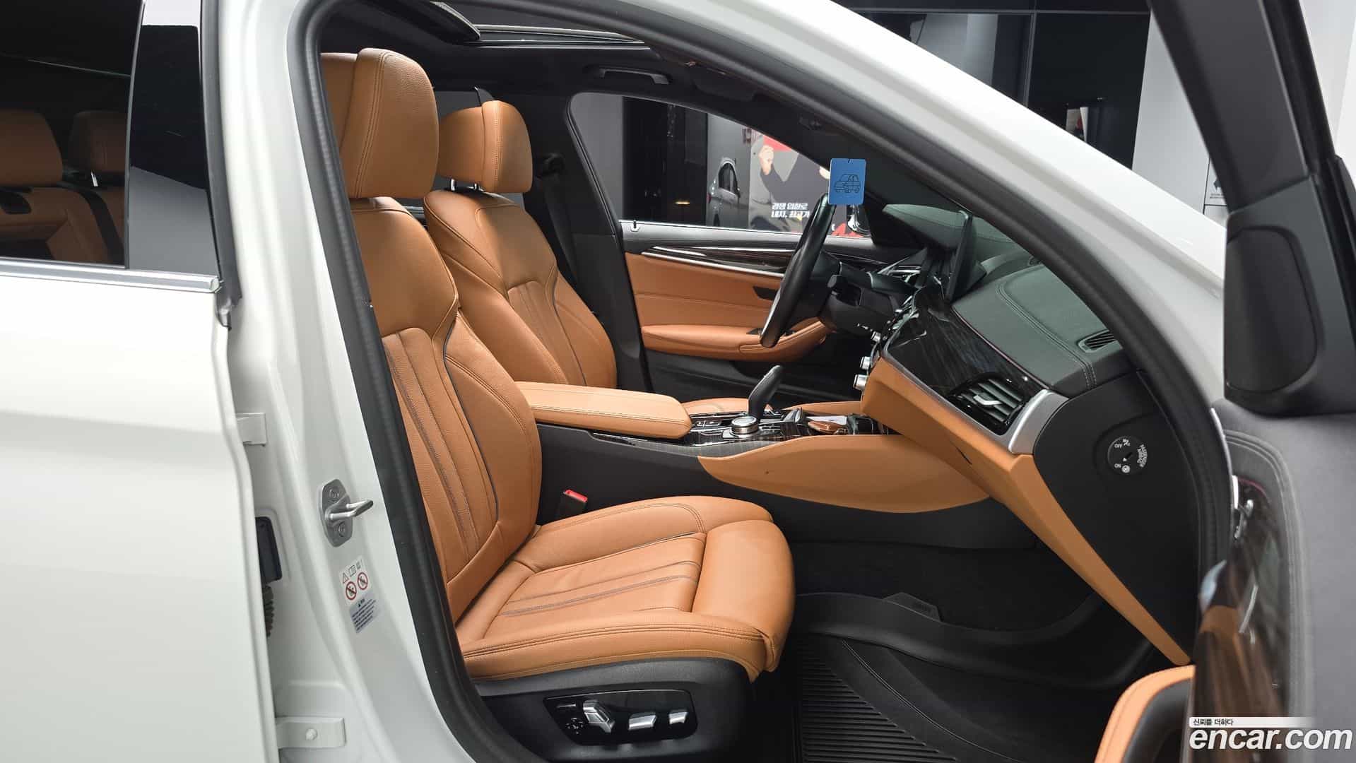 5-Series BMW 2022.2-OPTION-015