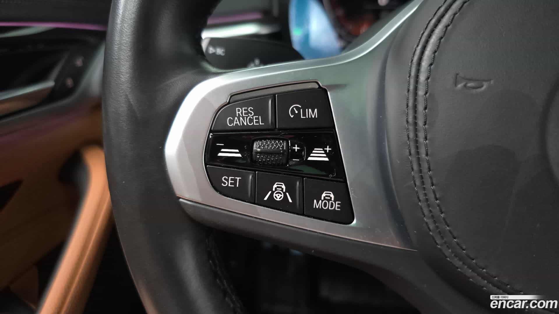5-Series BMW 2022.2-OPTION-020