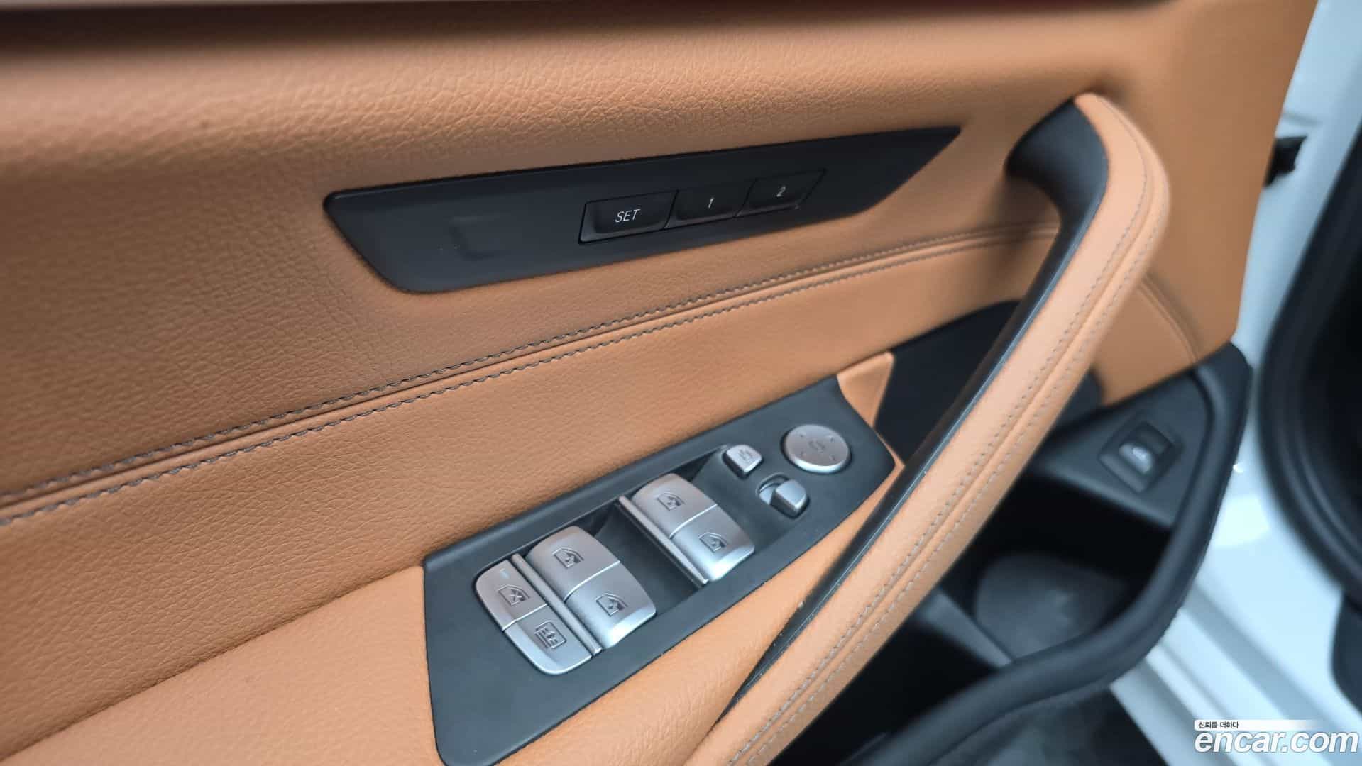 5-Series BMW 2022.2-OPTION-046