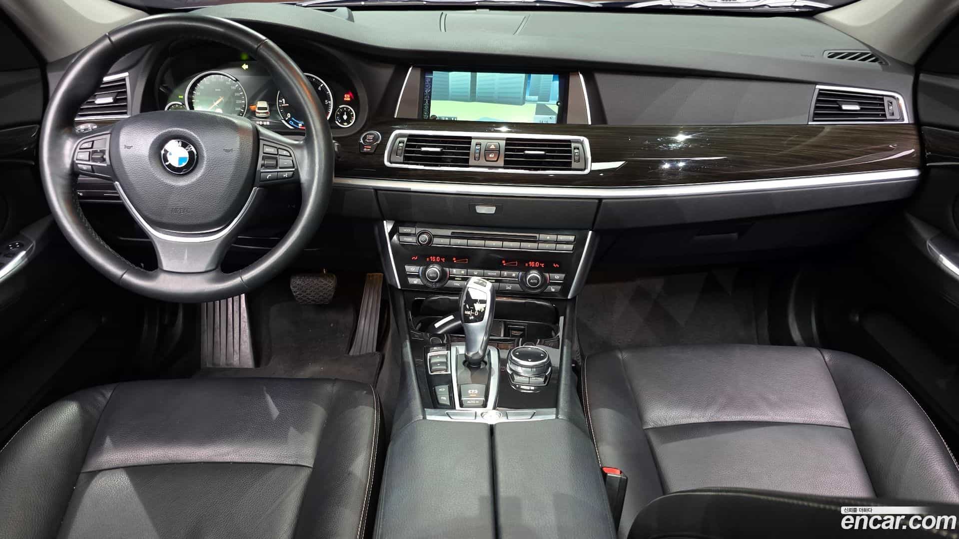 Gran Turismo BMW 2014.0-INNER-007