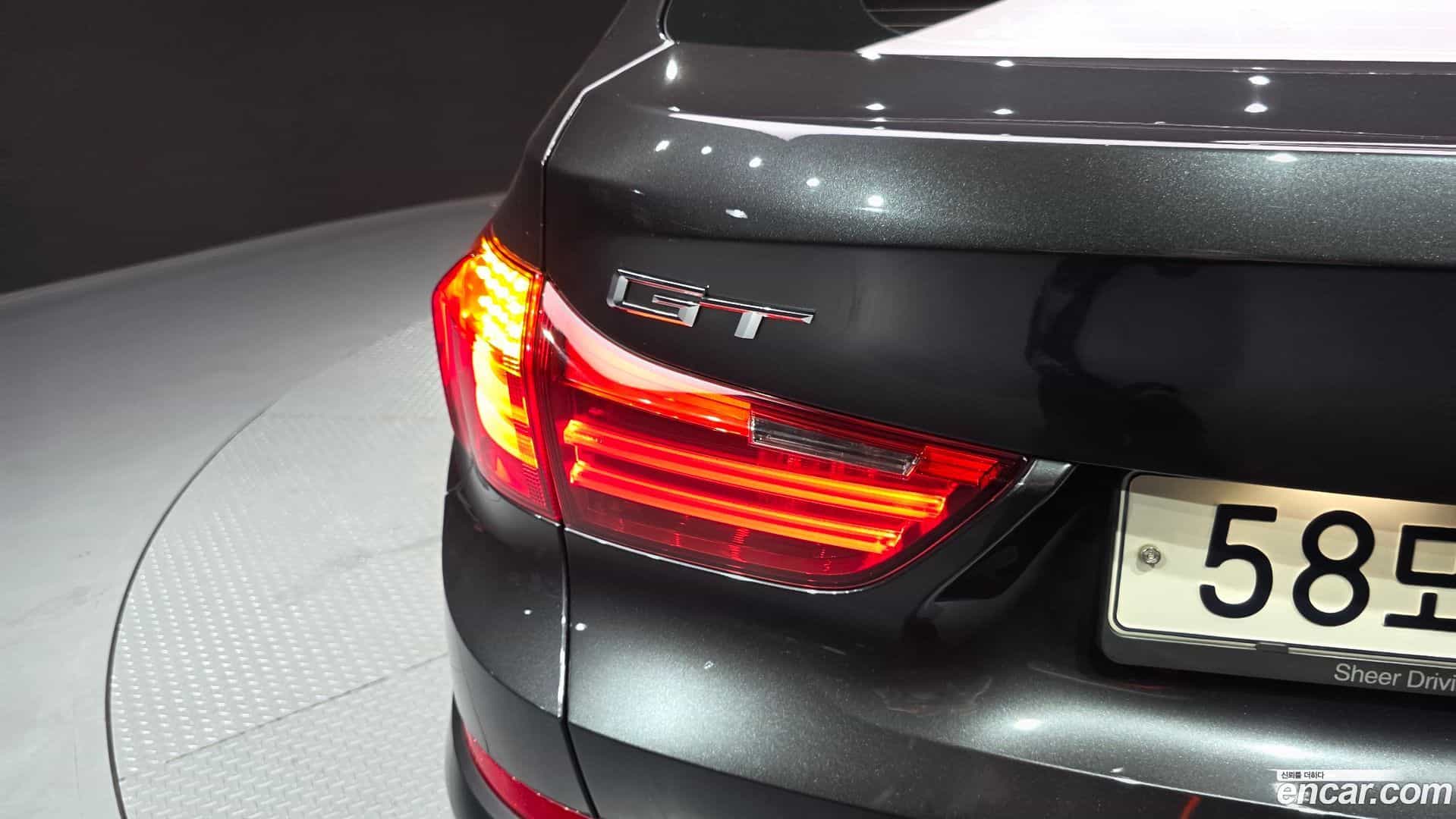 Gran Turismo BMW 2014.0-OUTER-033