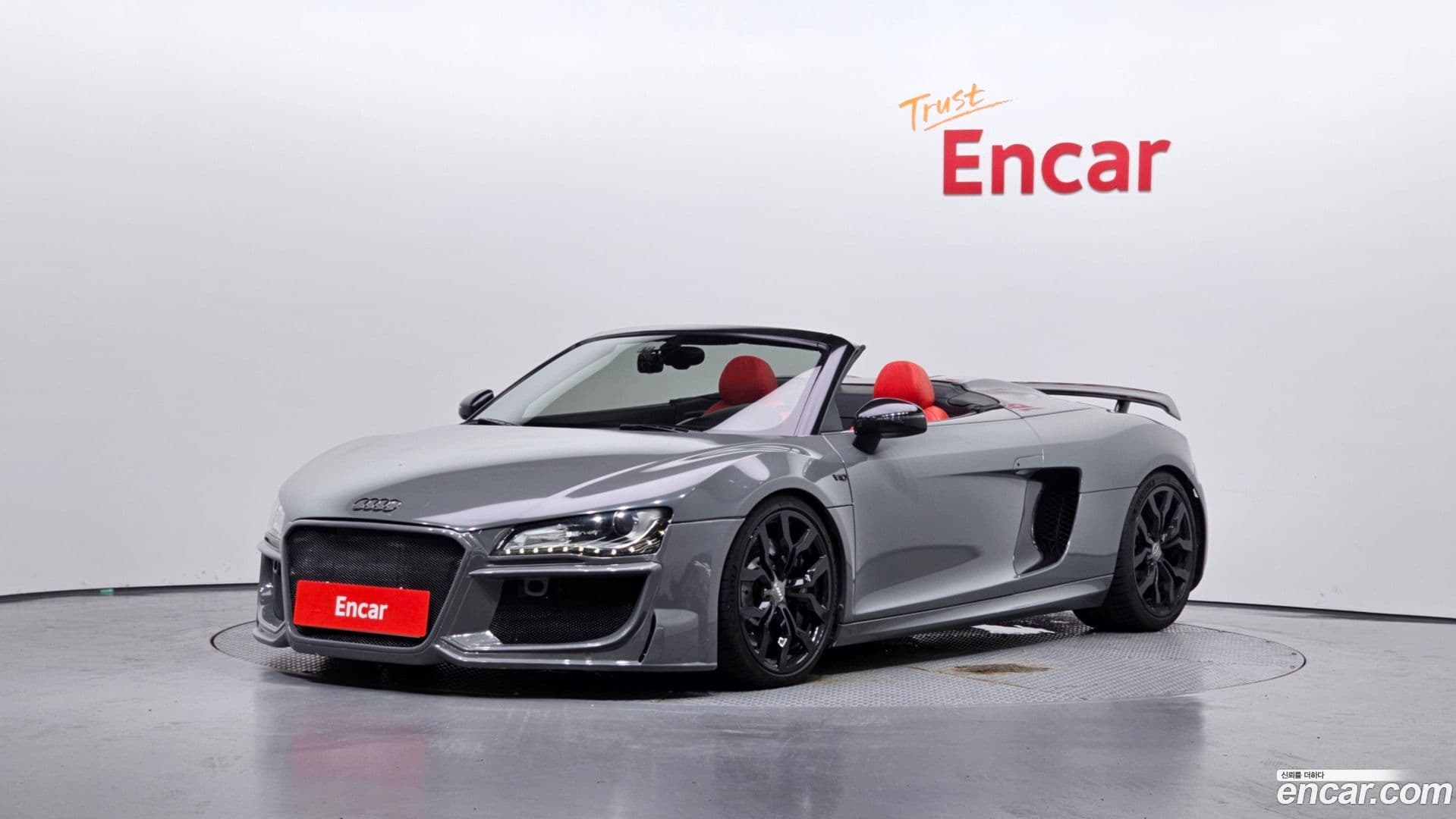 Main__Slider__Photo:R8 Audi 2012.0-0