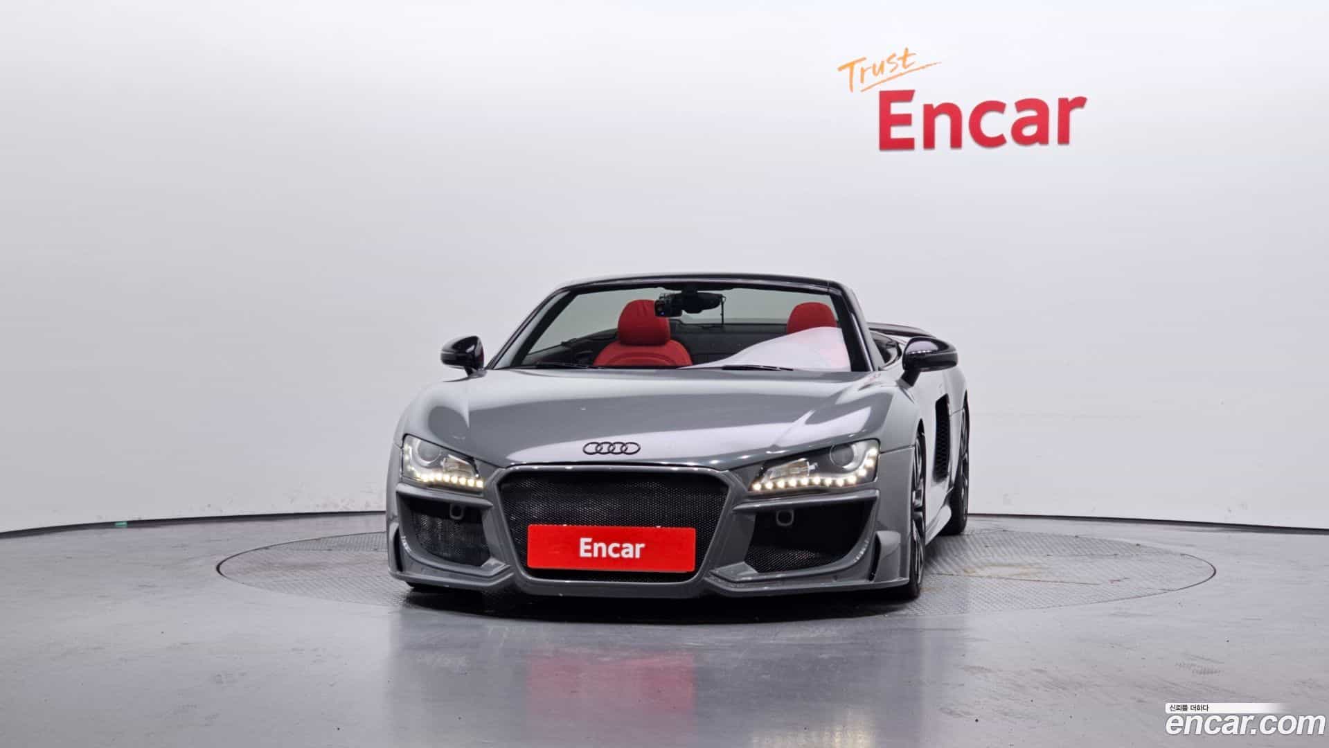 R8 Audi 2012.0-OUTER-003
