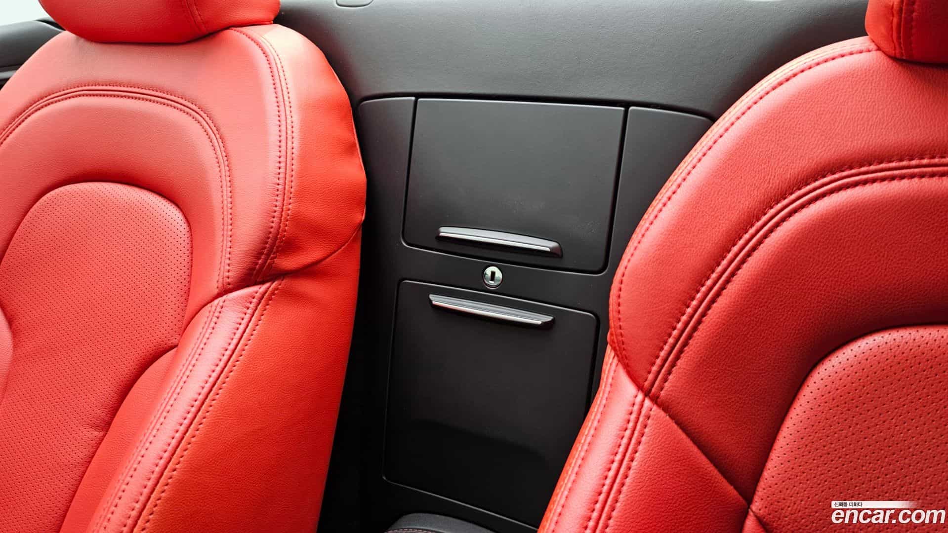 R8 Audi 2012.0-OPTION-015