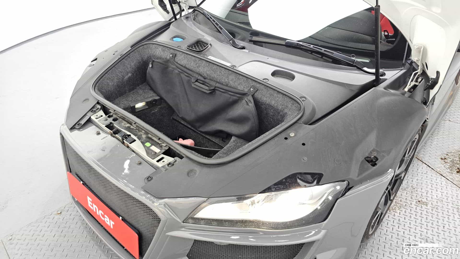 R8 Audi 2012.0-OPTION-019