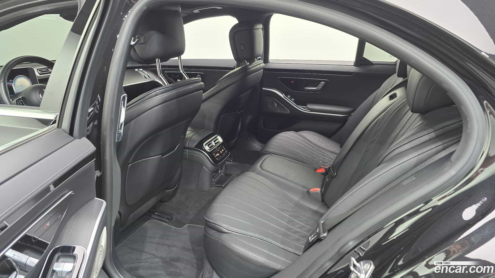 S-Class Mercedes-Benz 2021.6-OPTION-015