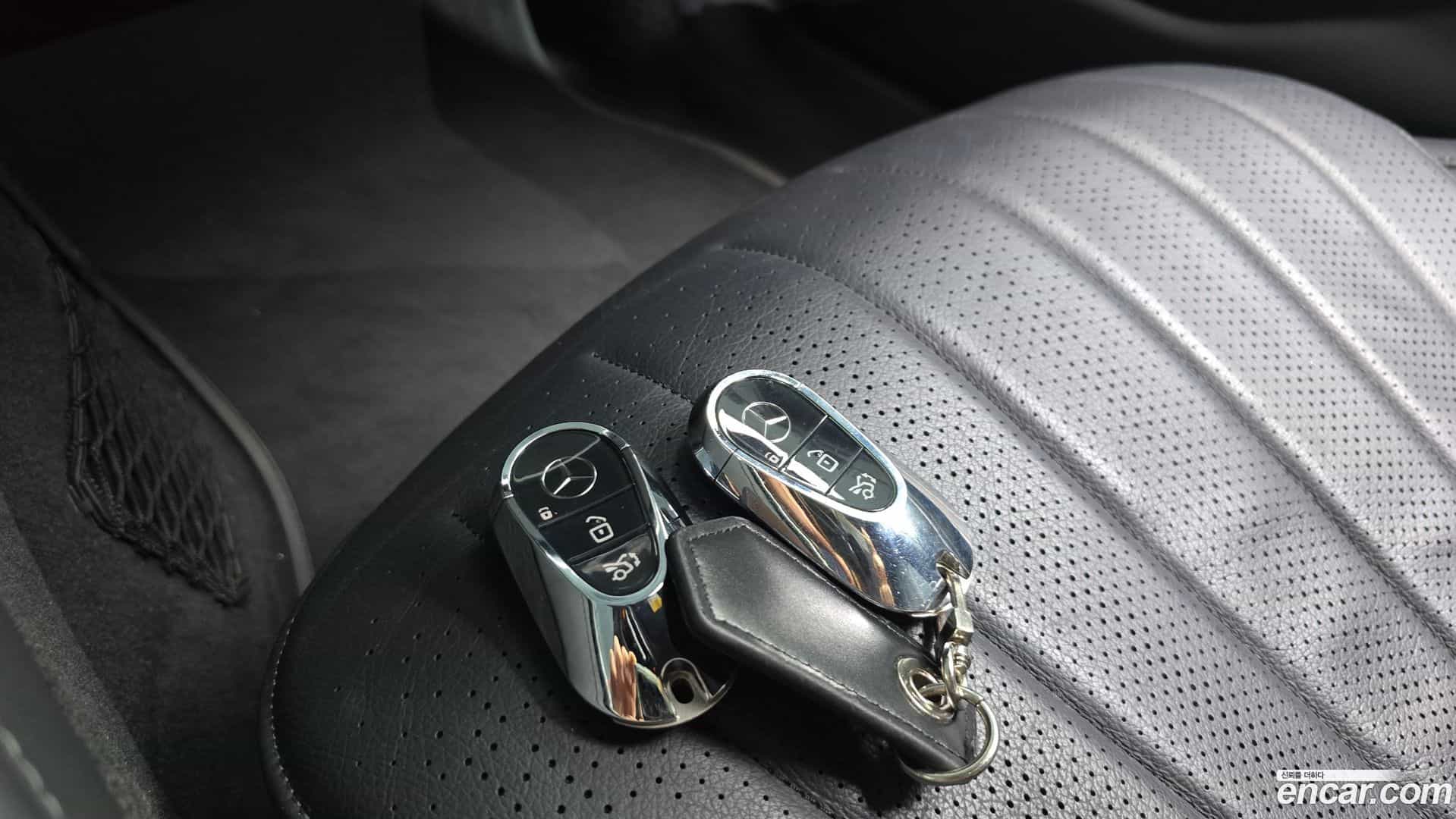 S-Class Mercedes-Benz 2021.6-OPTION-019