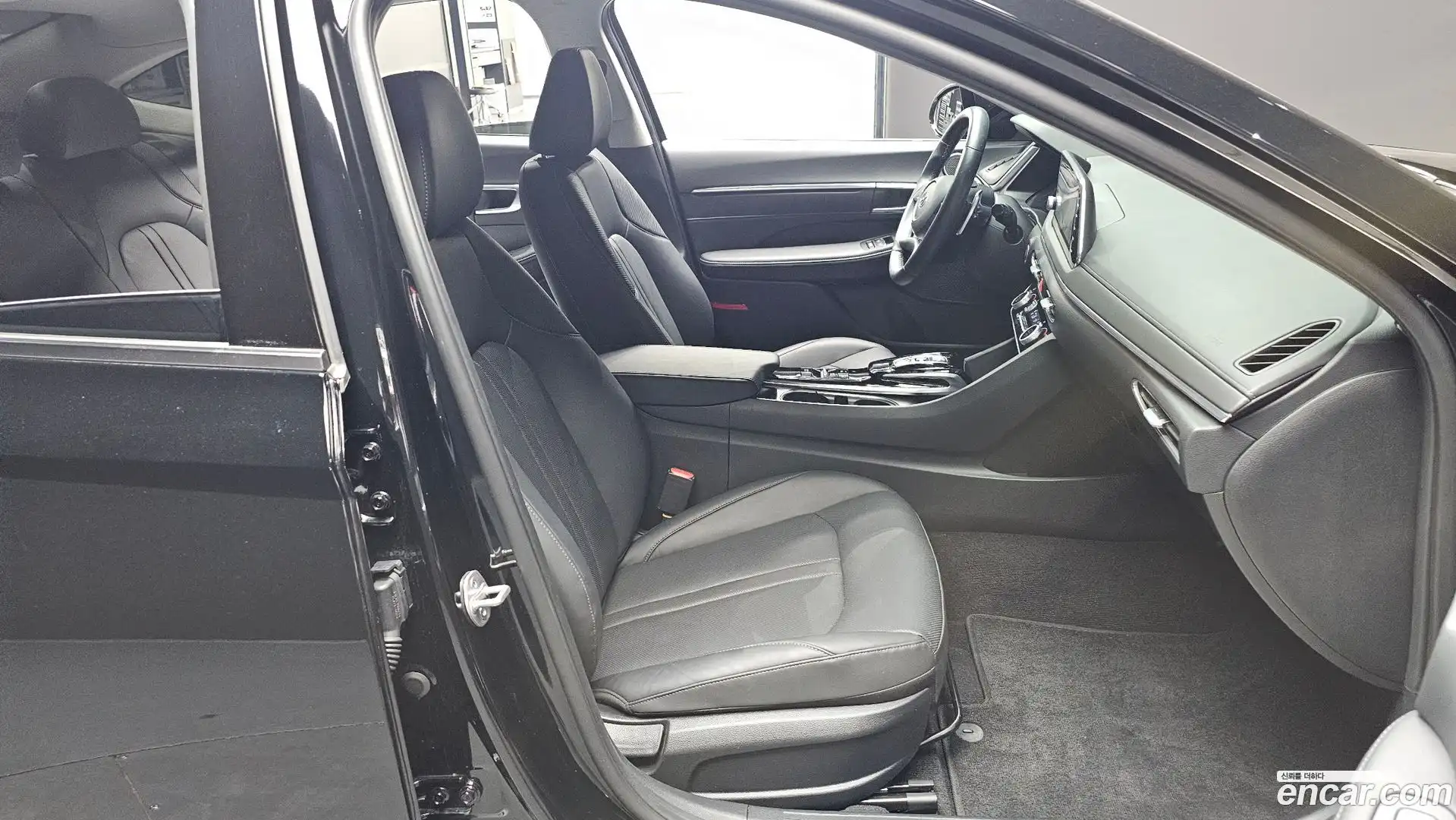 Sonata Hyundai 2022.8-INNER-010