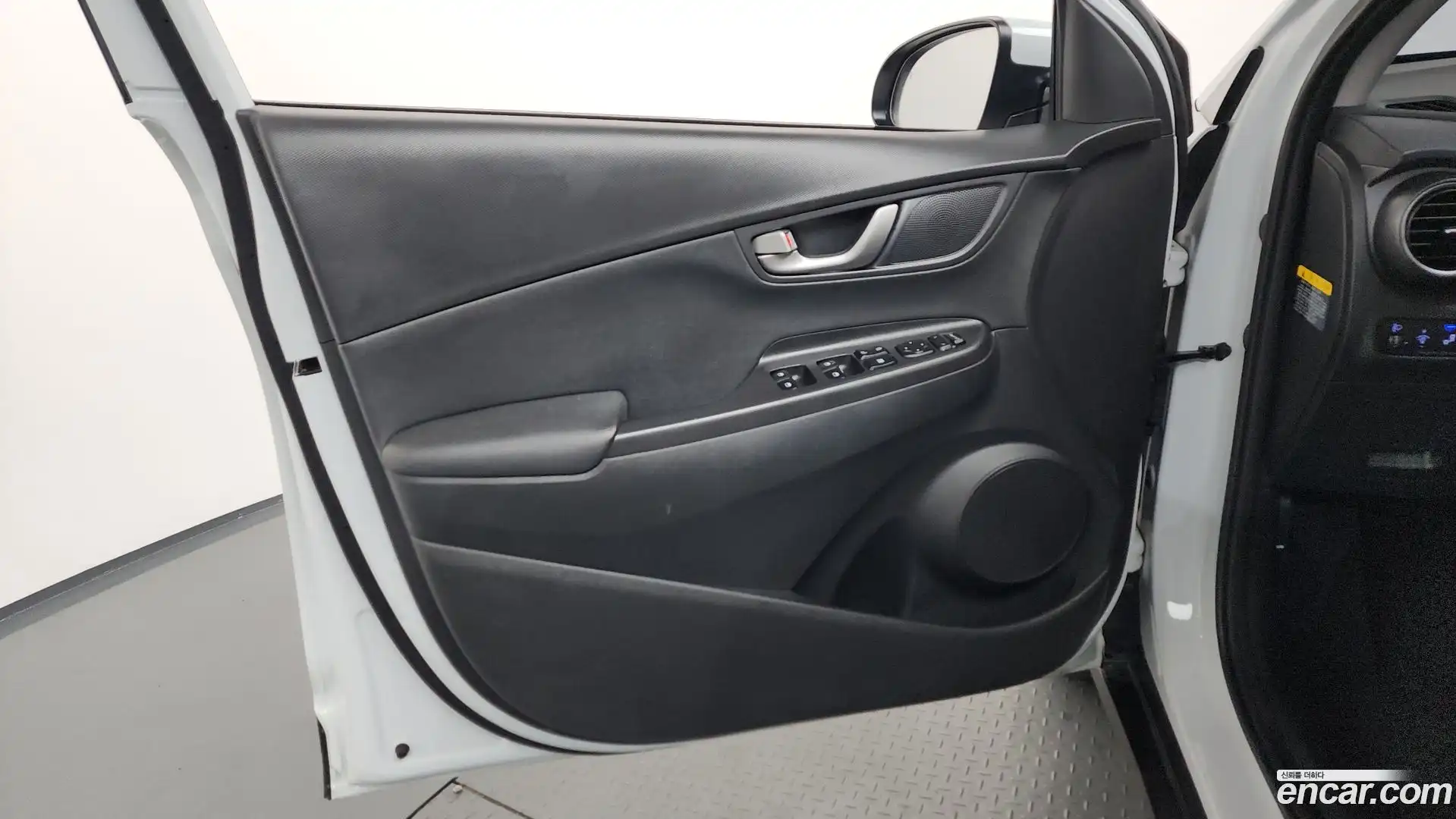 Kona Hyundai 2020.2-INNER-034