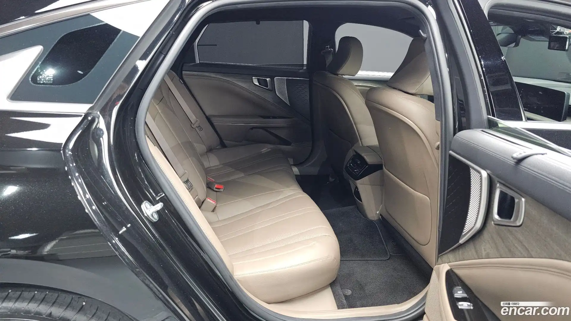 K8 Kia 2022.9-OPTION-015