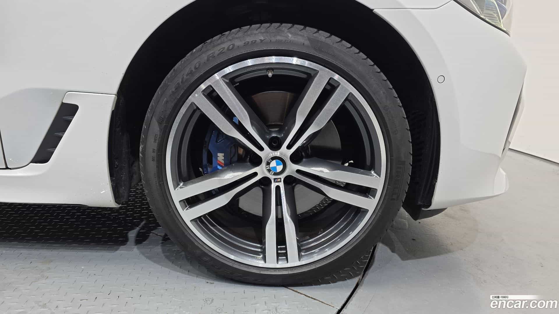 Gran Turismo BMW 2021.6-OUTER-005