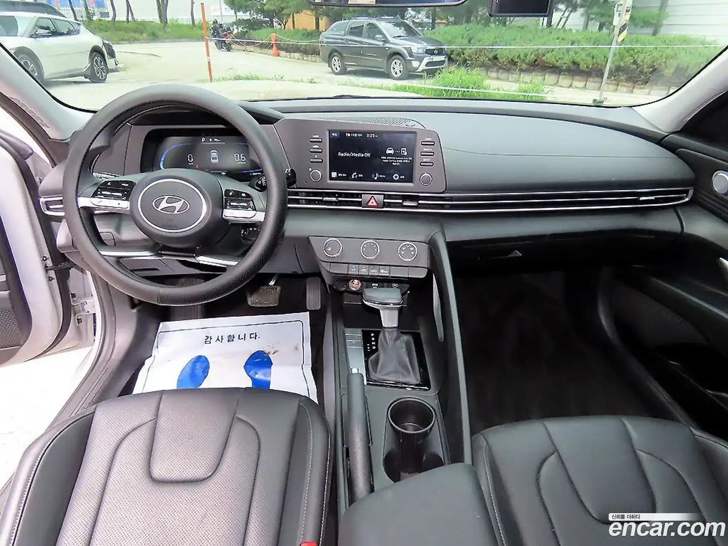 AVANTE Hyundai 2023.5-INNER-007