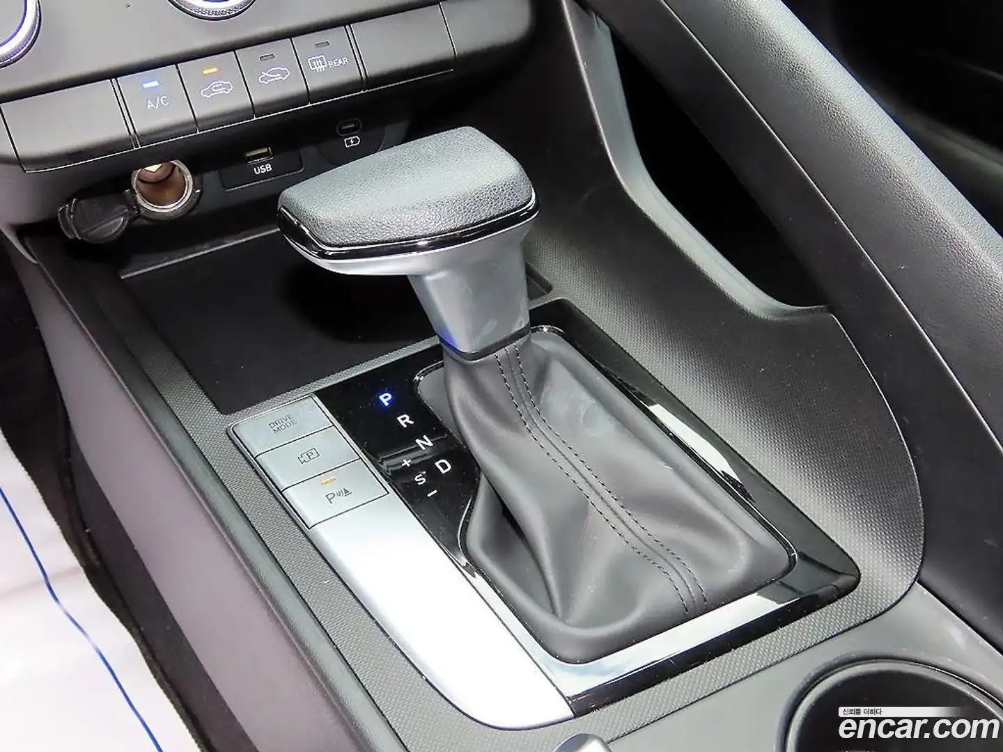 AVANTE Hyundai 2023.5-INNER-009