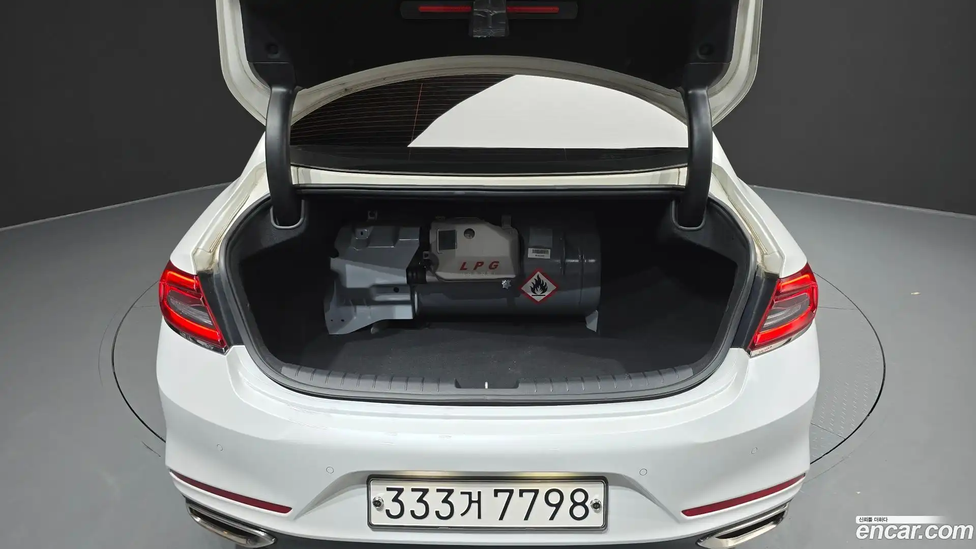 Grandeur Hyundai 2019.0-OPTION-020