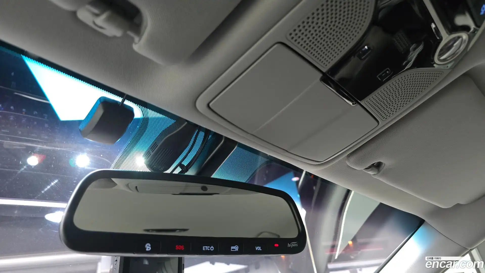 Grandeur Hyundai 2019.0-OPTION-022