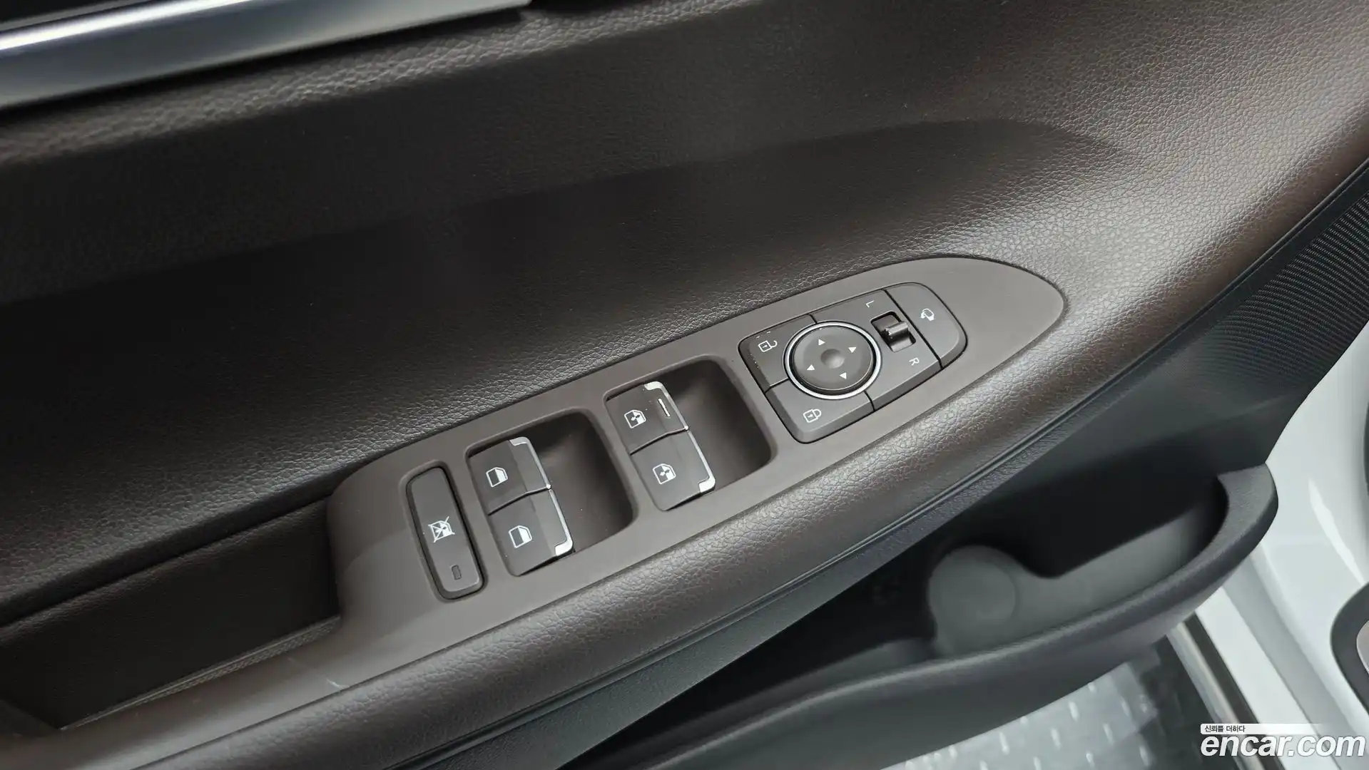 Grandeur Hyundai 2019.0-OPTION-042