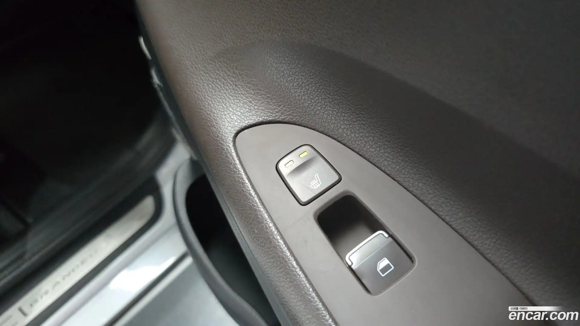 Grandeur Hyundai 2019.0-OPTION-043