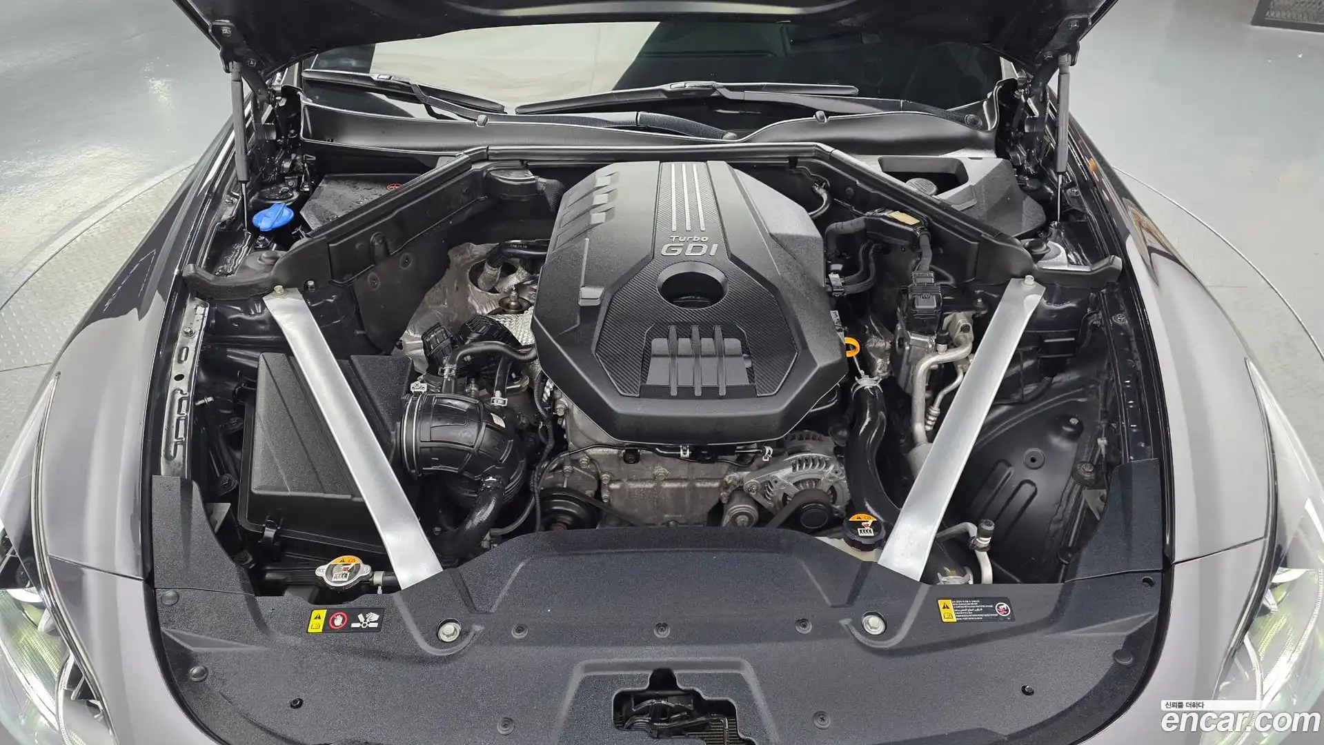 Stinger Kia 2019.2-OUTER-006