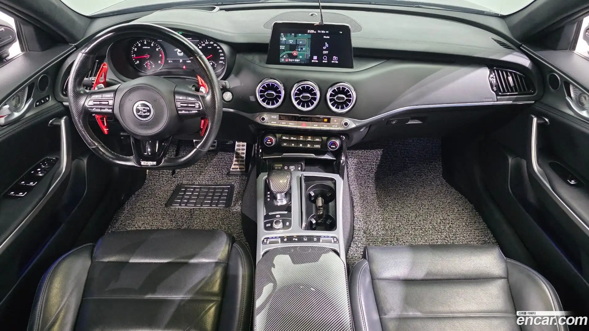 Stinger Kia 2019.2-INNER-007