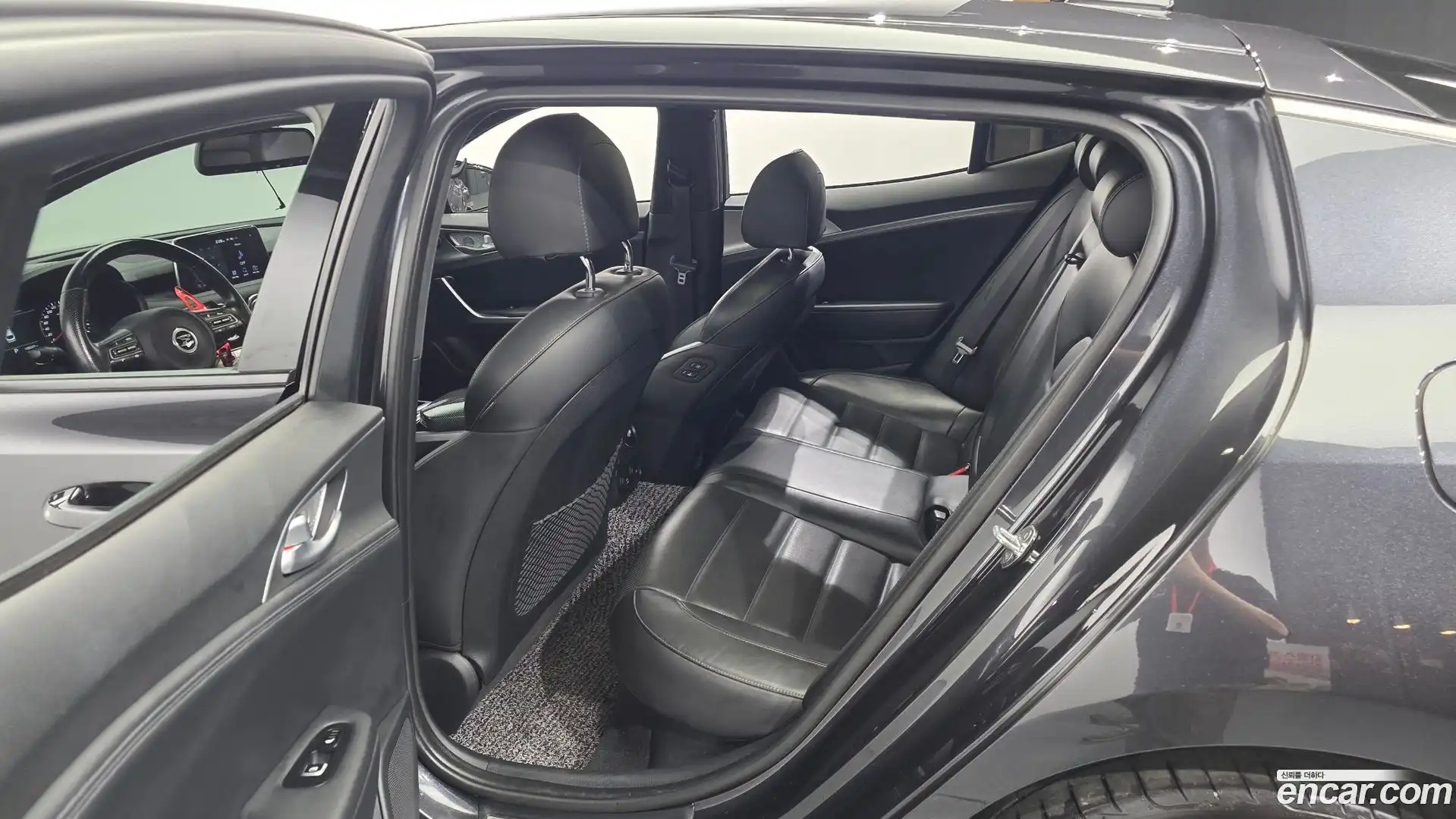 Stinger Kia 2019.2-OPTION-015