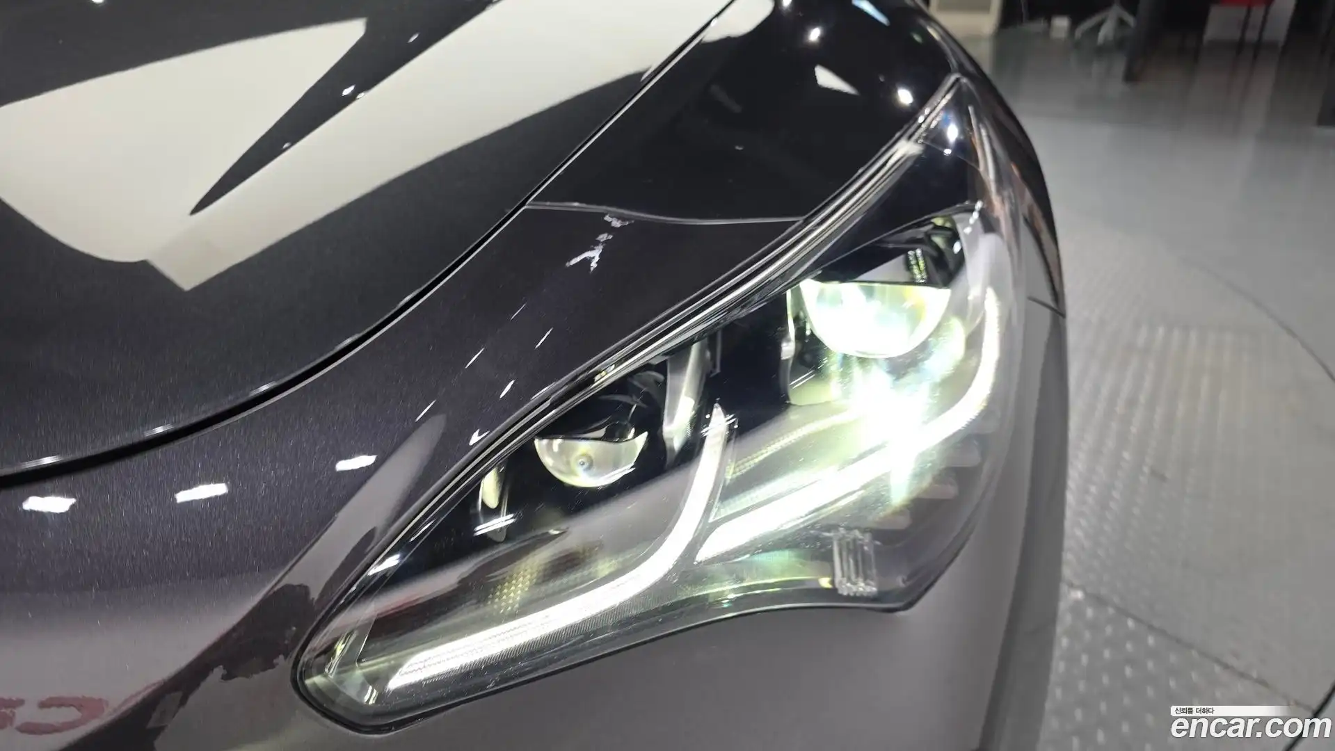 Stinger Kia 2019.2-OUTER-032