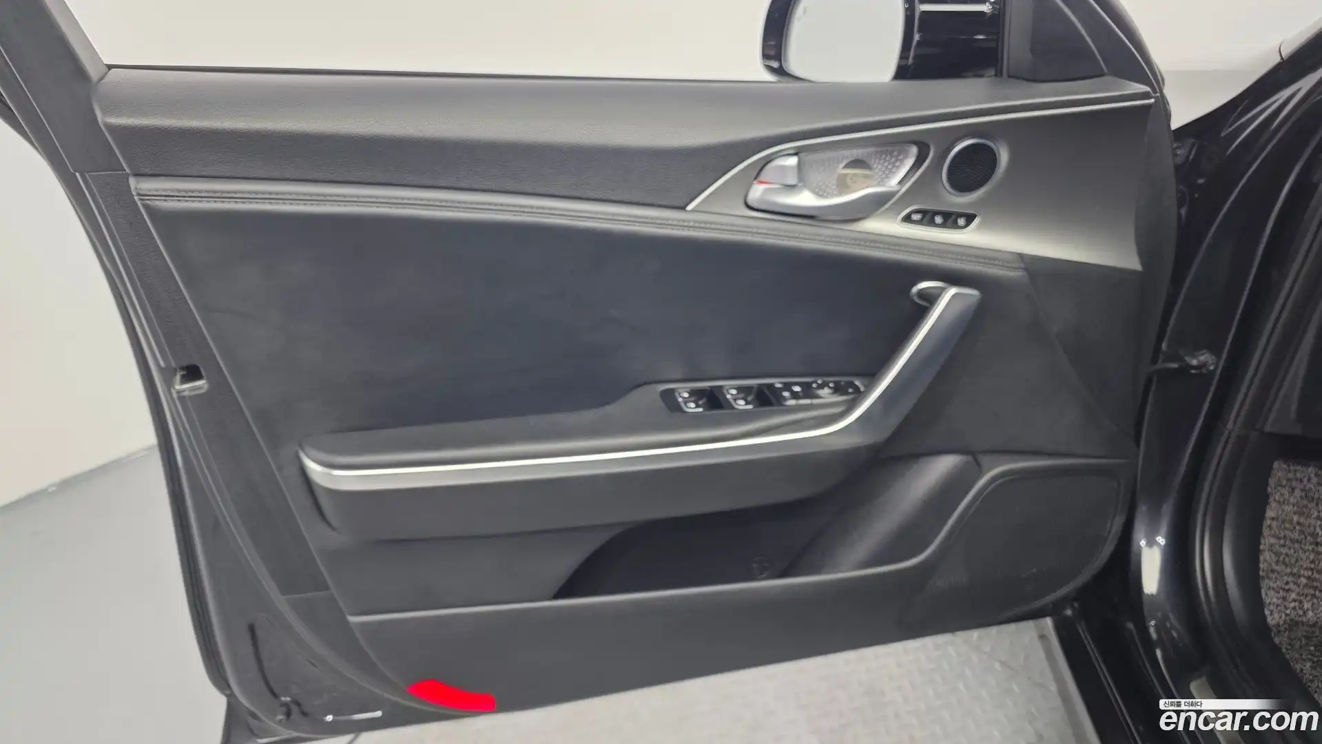 Stinger Kia 2019.2-INNER-034