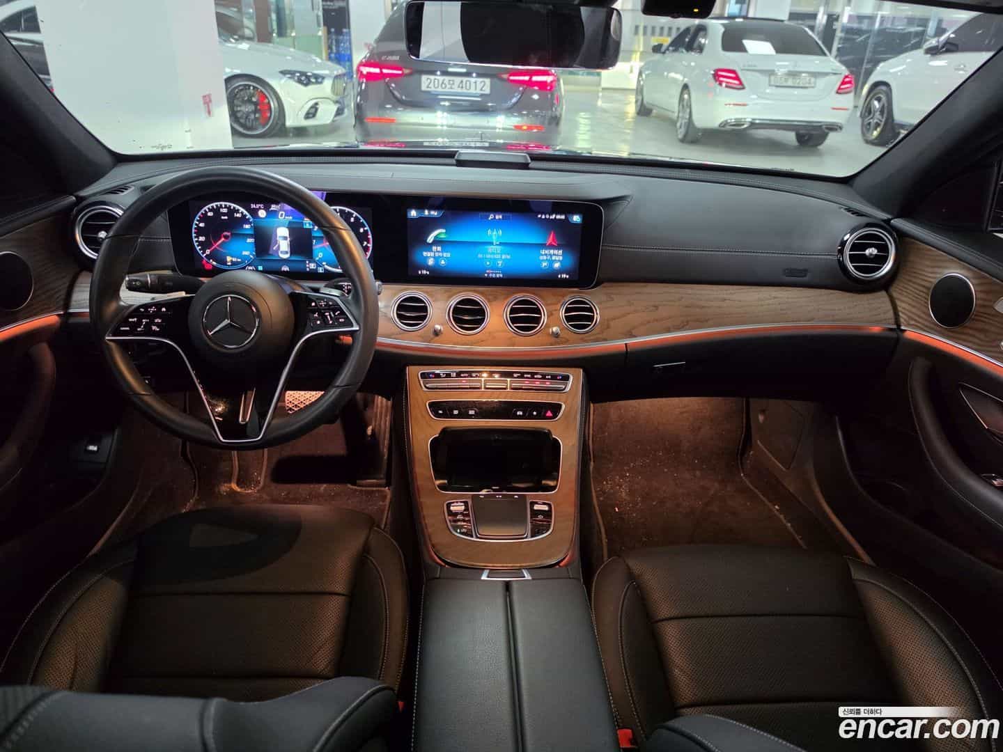 E-Class Mercedes-Benz 2023.9-INNER-007