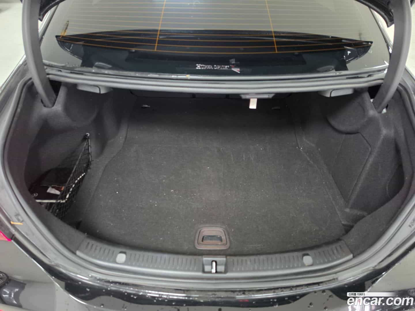 E-Class Mercedes-Benz 2023.9-OPTION-015