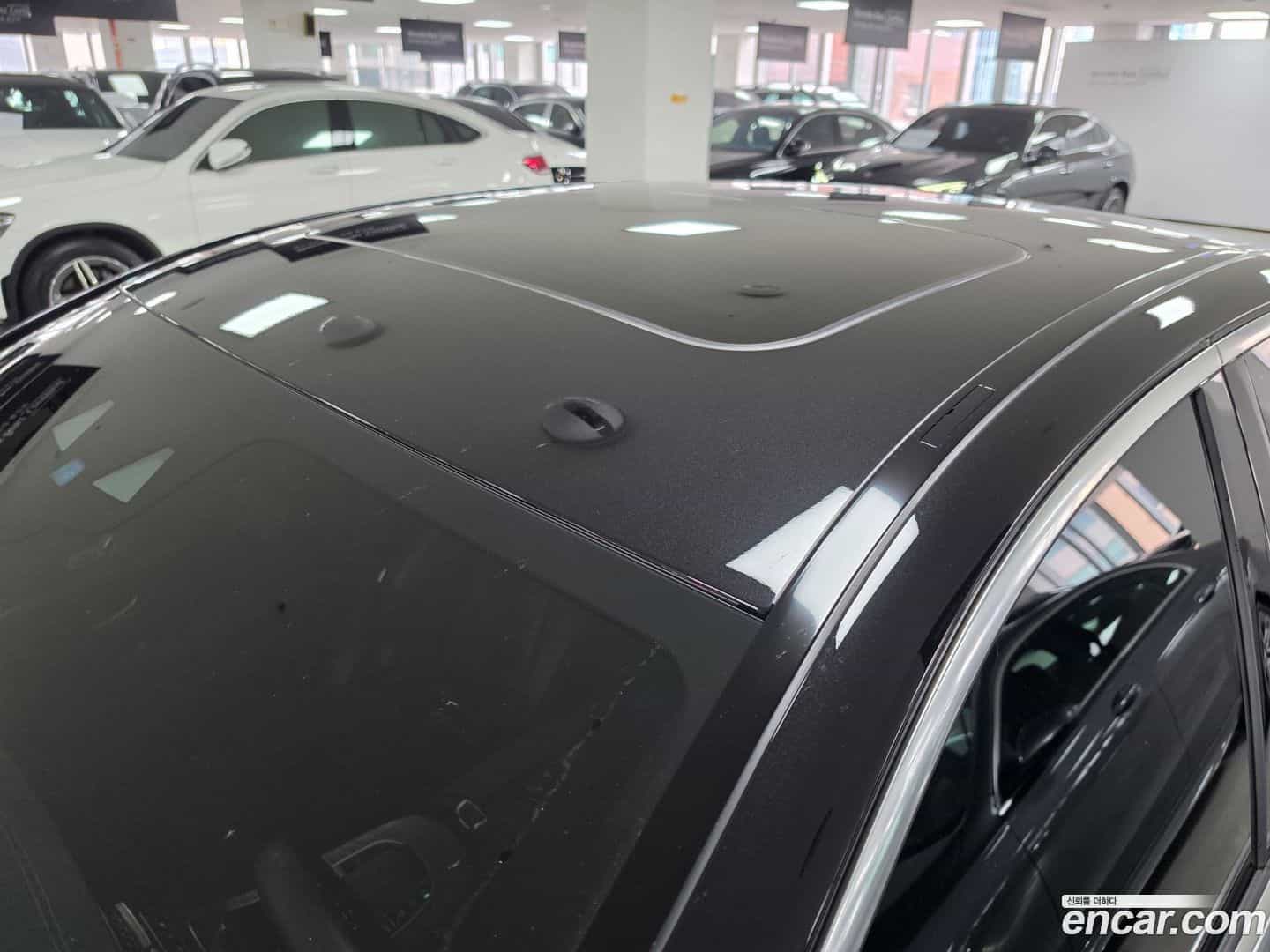 E-Class Mercedes-Benz 2023.9-OPTION-016