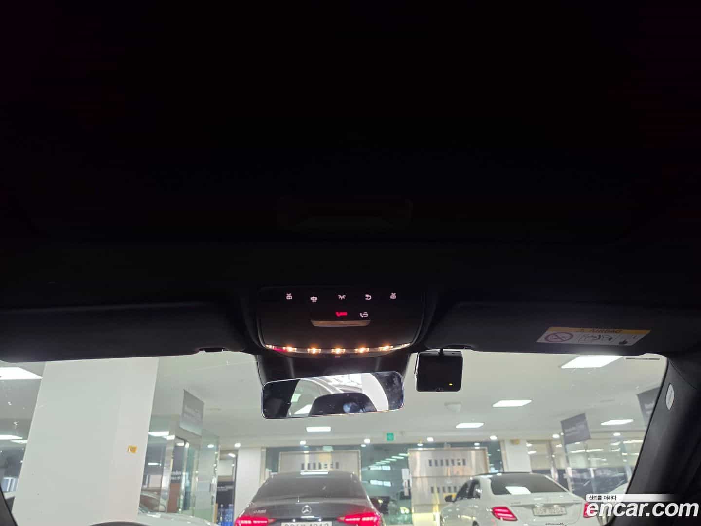 E-Class Mercedes-Benz 2023.9-OPTION-021