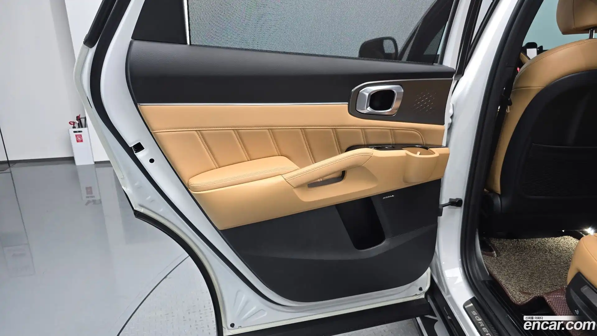 Sorento Kia 2022.10-INNER-035