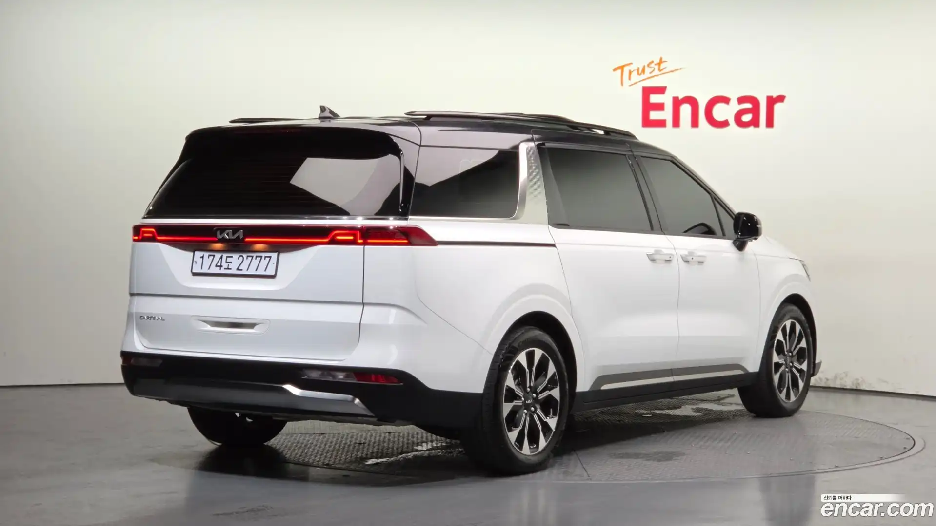 Canival Kia 2023.2-OUTER-002