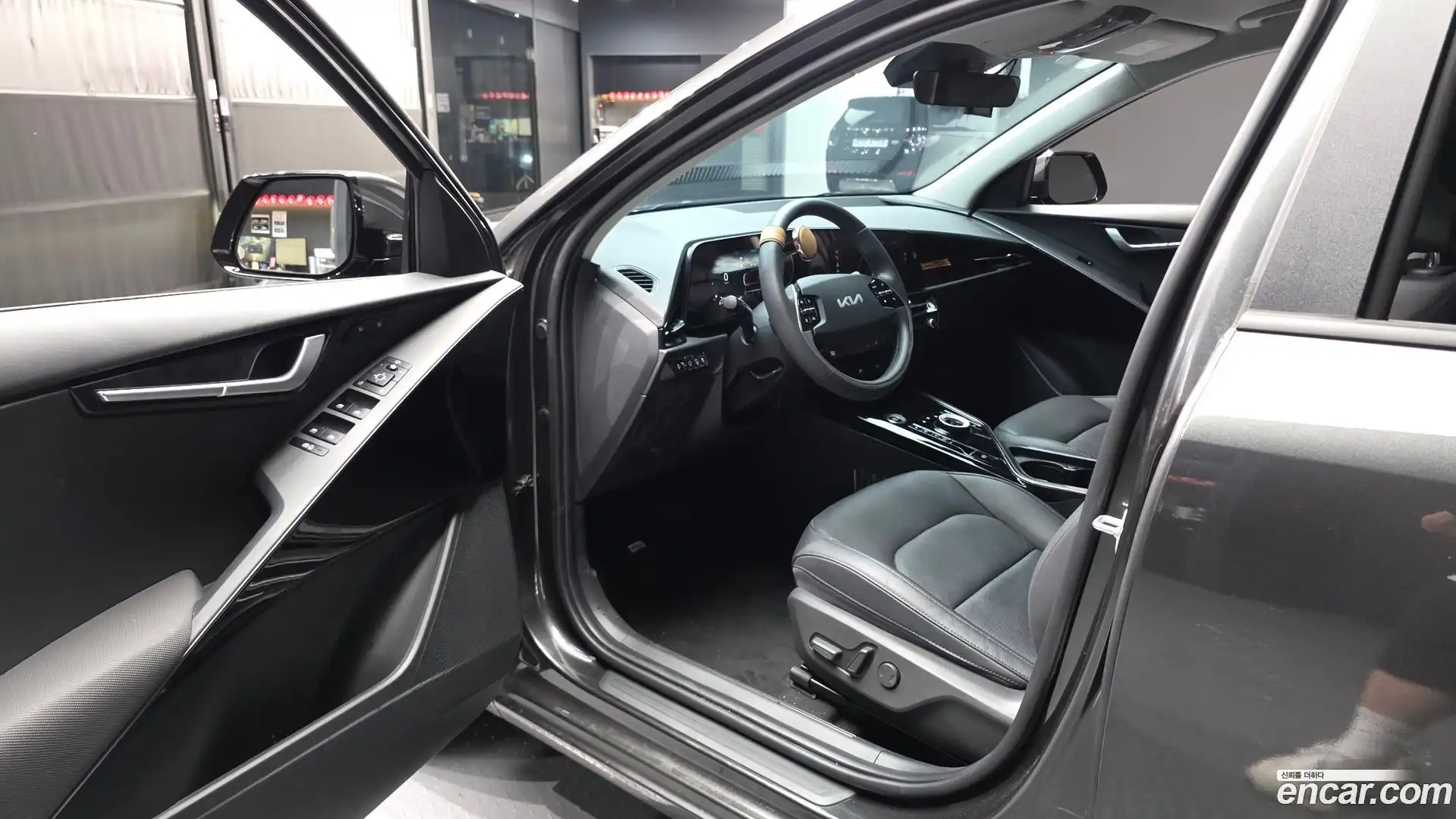 Niro Kia 2025.6-INNER-010