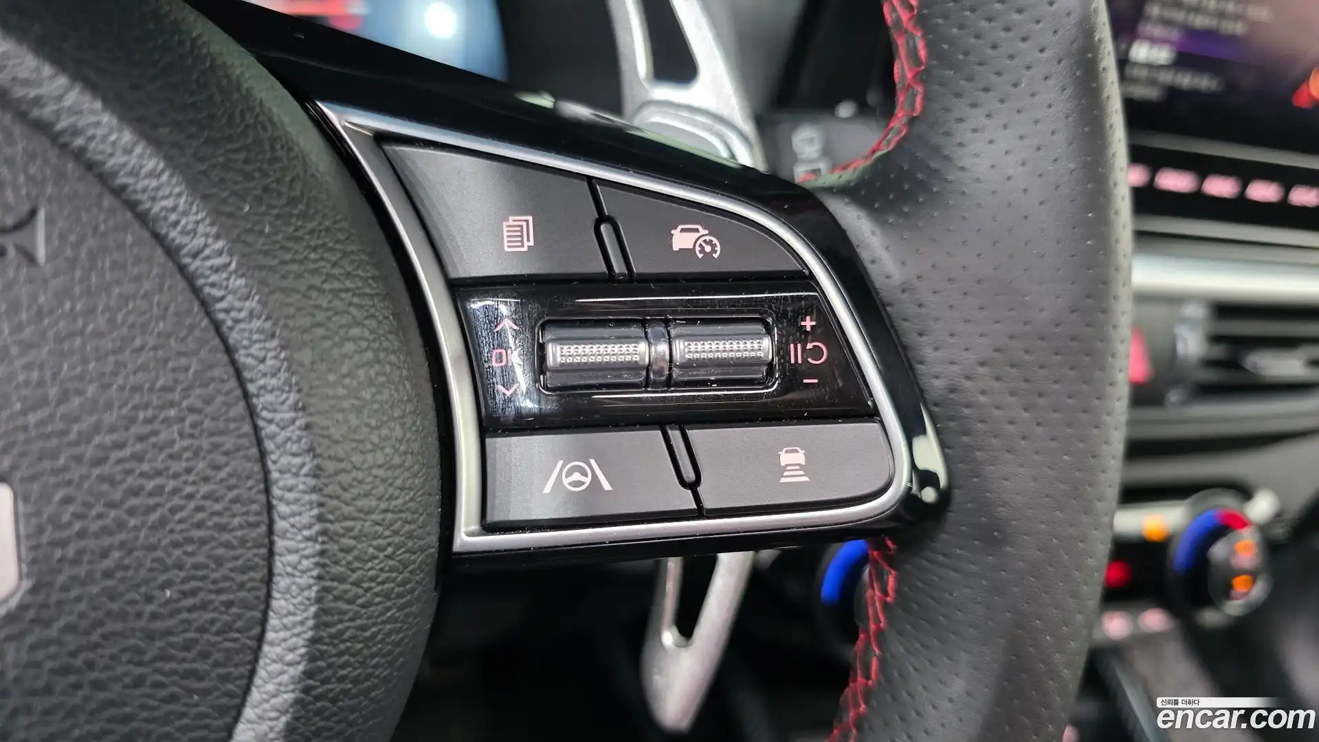 K3 Kia 2023.0-OPTION-023