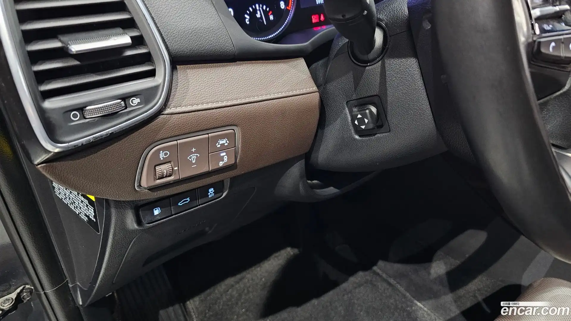 Grandeur Hyundai 2018.0-OPTION-022