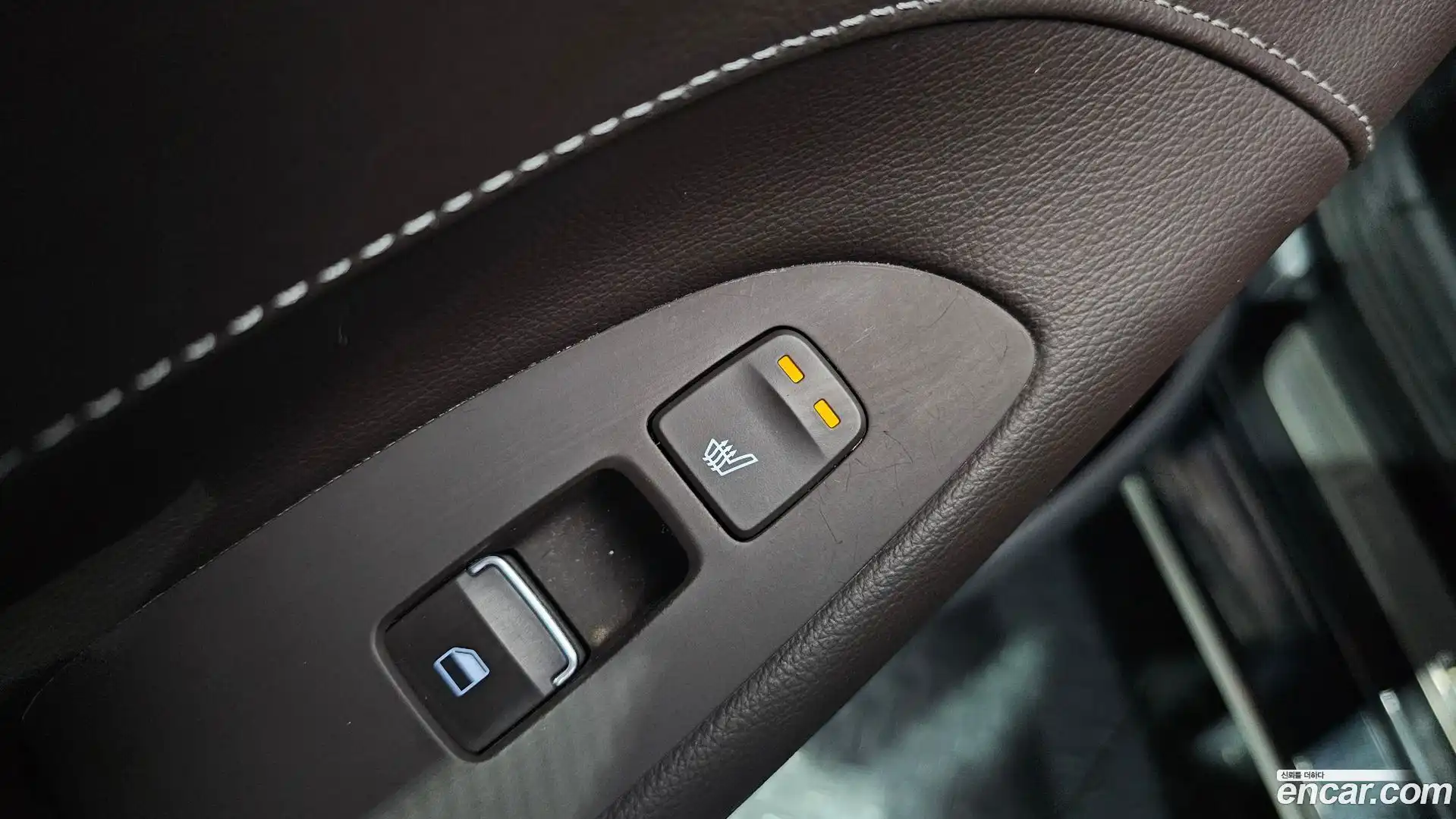 Grandeur Hyundai 2018.0-OPTION-024
