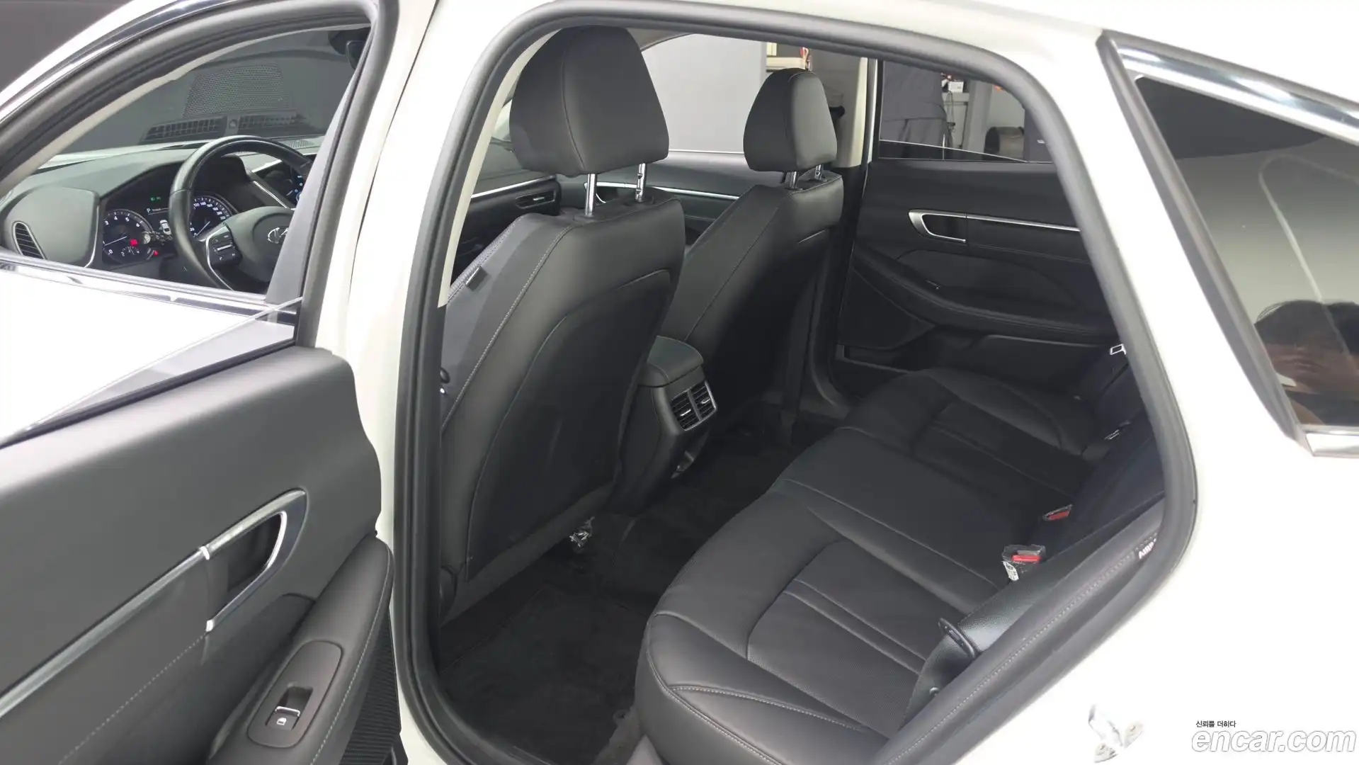 Sonata Hyundai 2022.6-OPTION-015