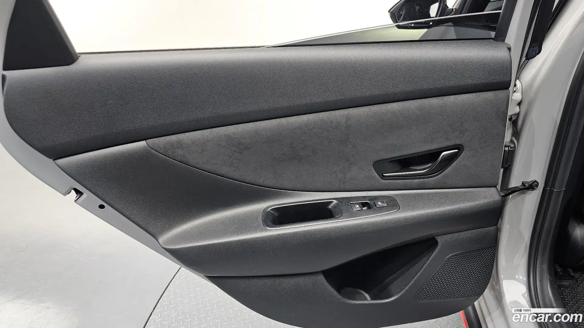 AVANTE Hyundai 2023.4-INNER-035