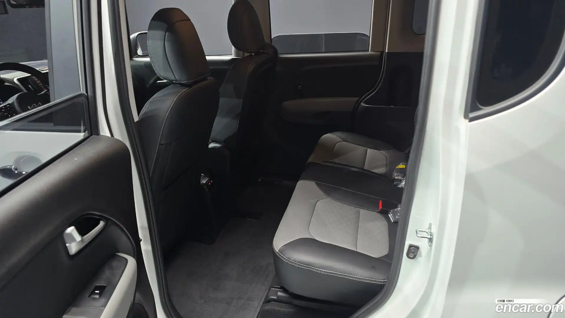 RAY Kia 2022.6-INNER-036