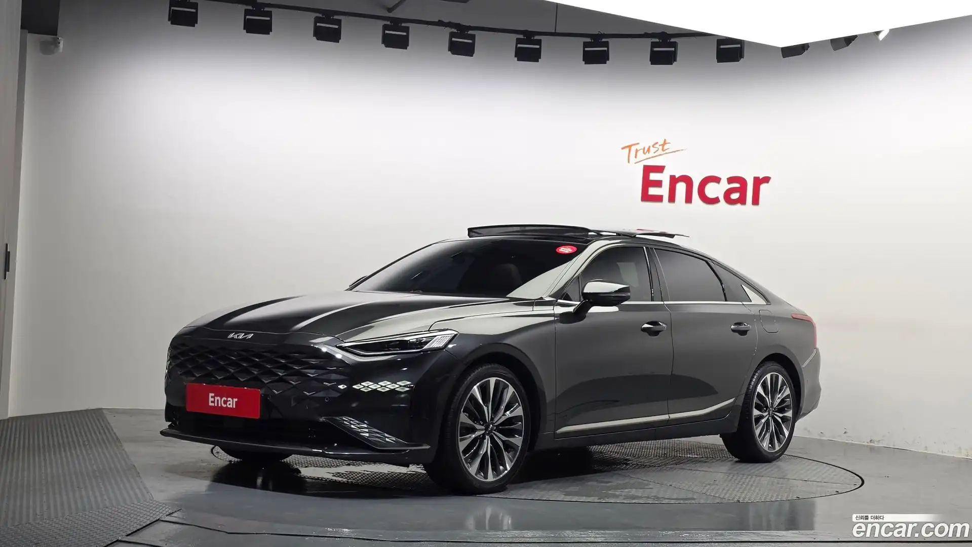 K8 Kia 2022.4-OUTER-001