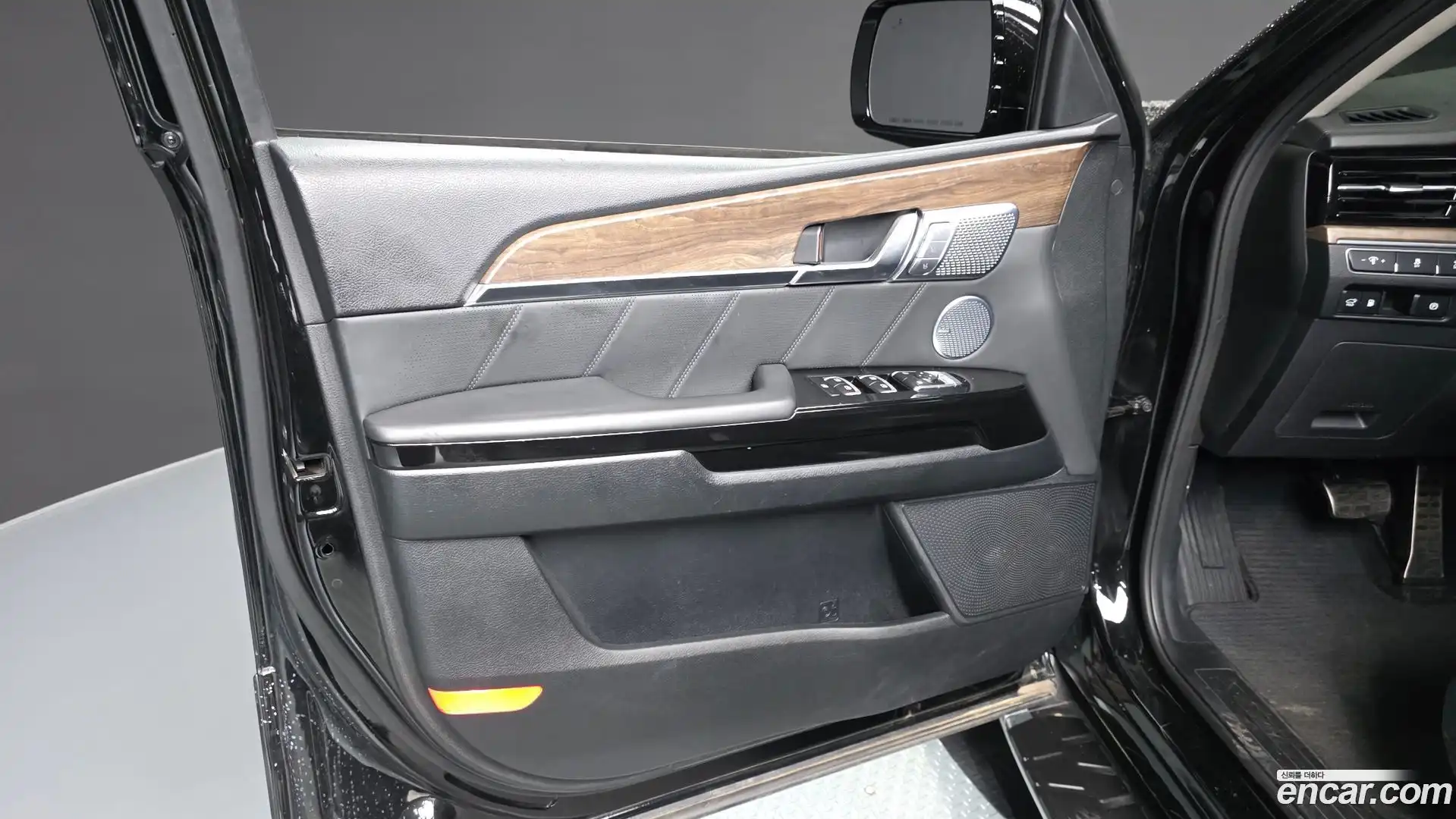 Mohave Kia 2022.9-INNER-034