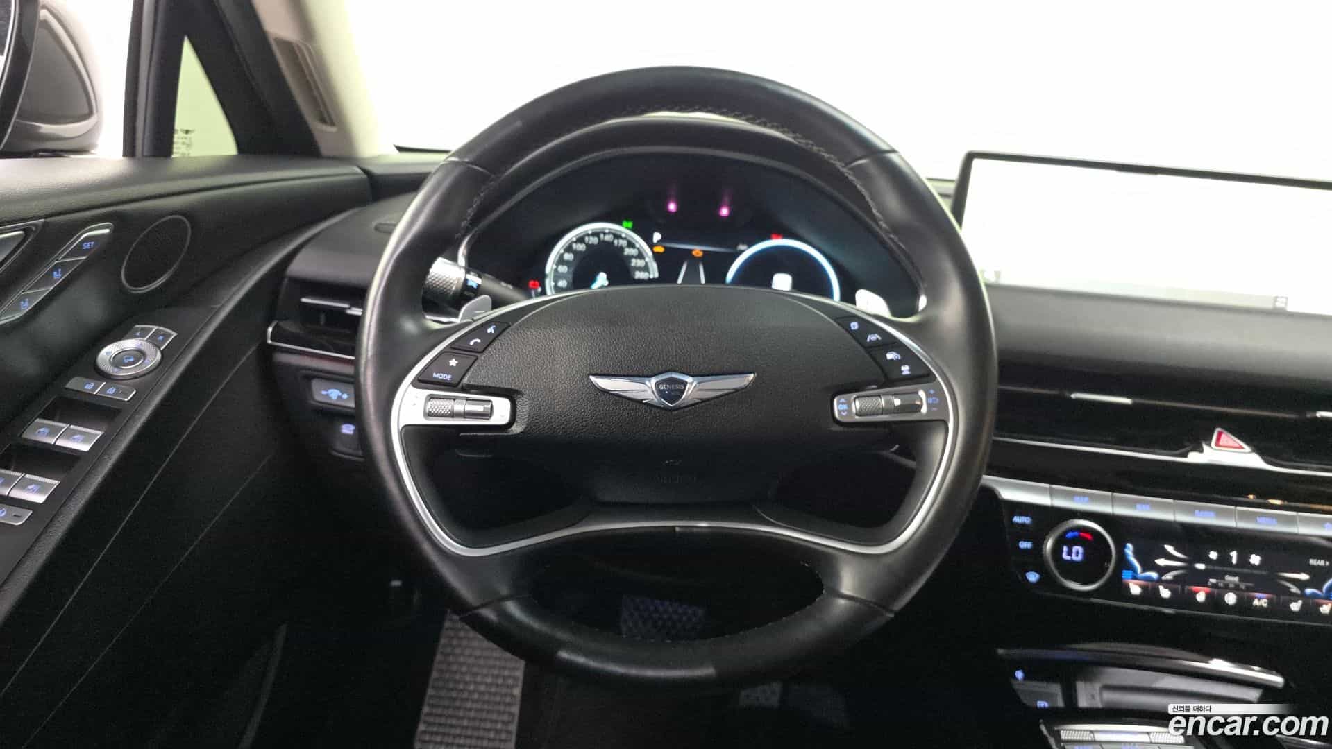 G80 Genesis 2022.1-OPTION-017