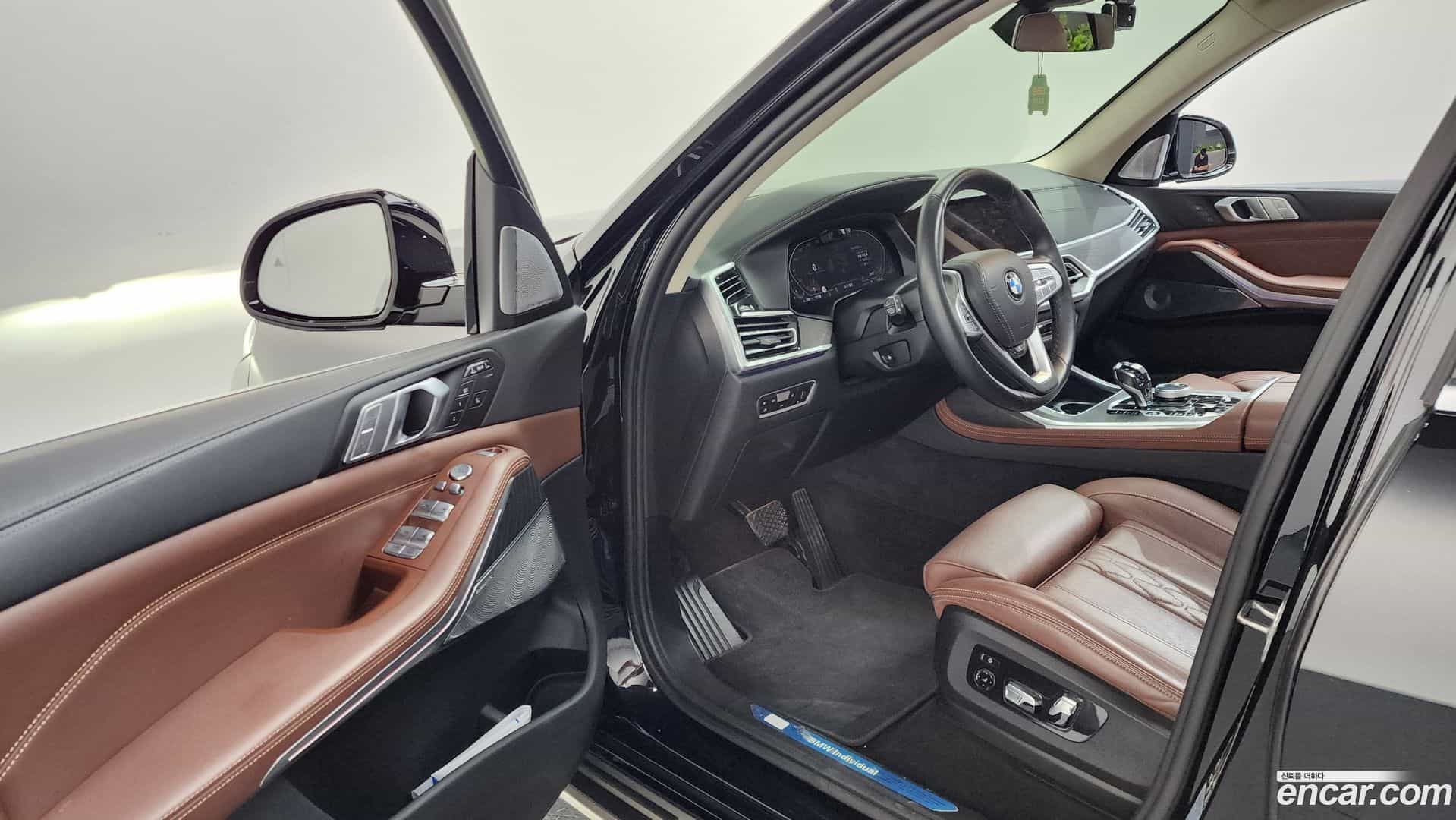 X7 BMW 2022.1-INNER-010