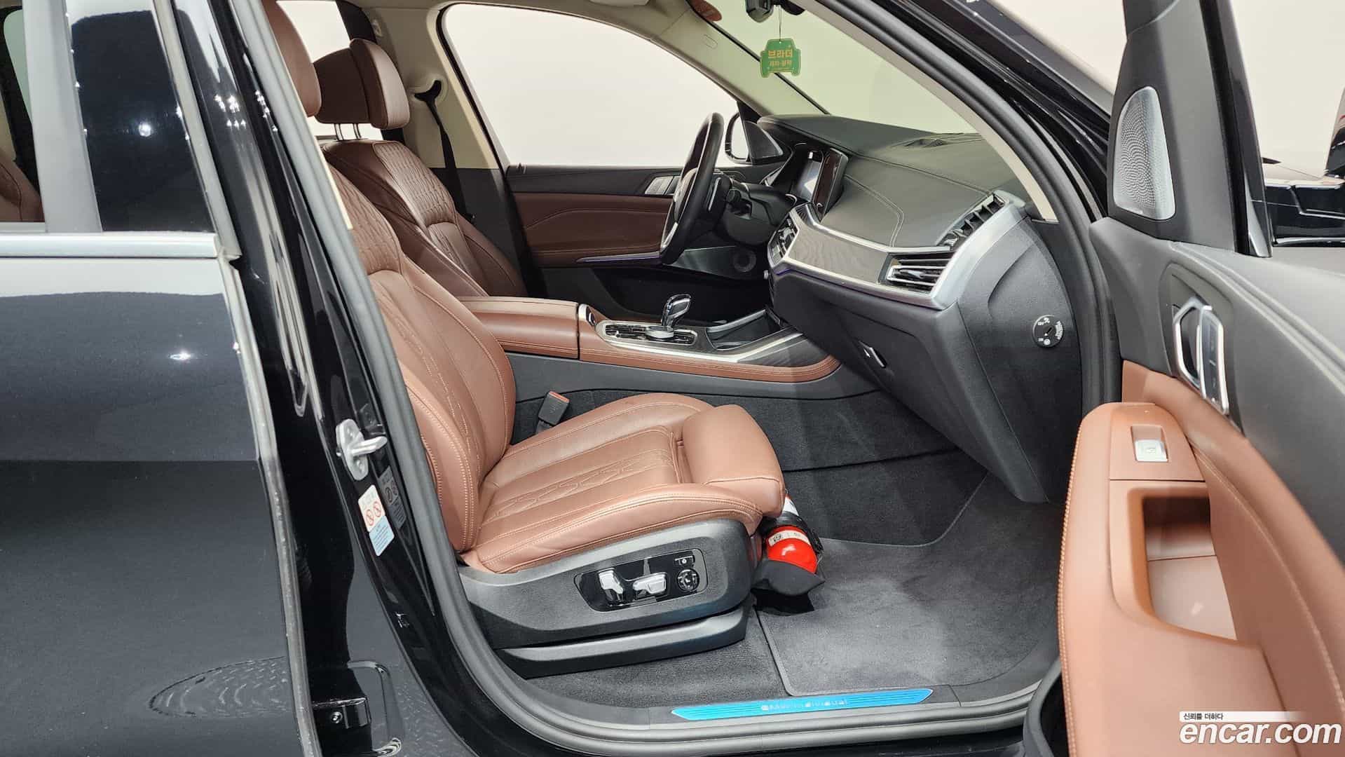 X7 BMW 2022.1-INNER-036